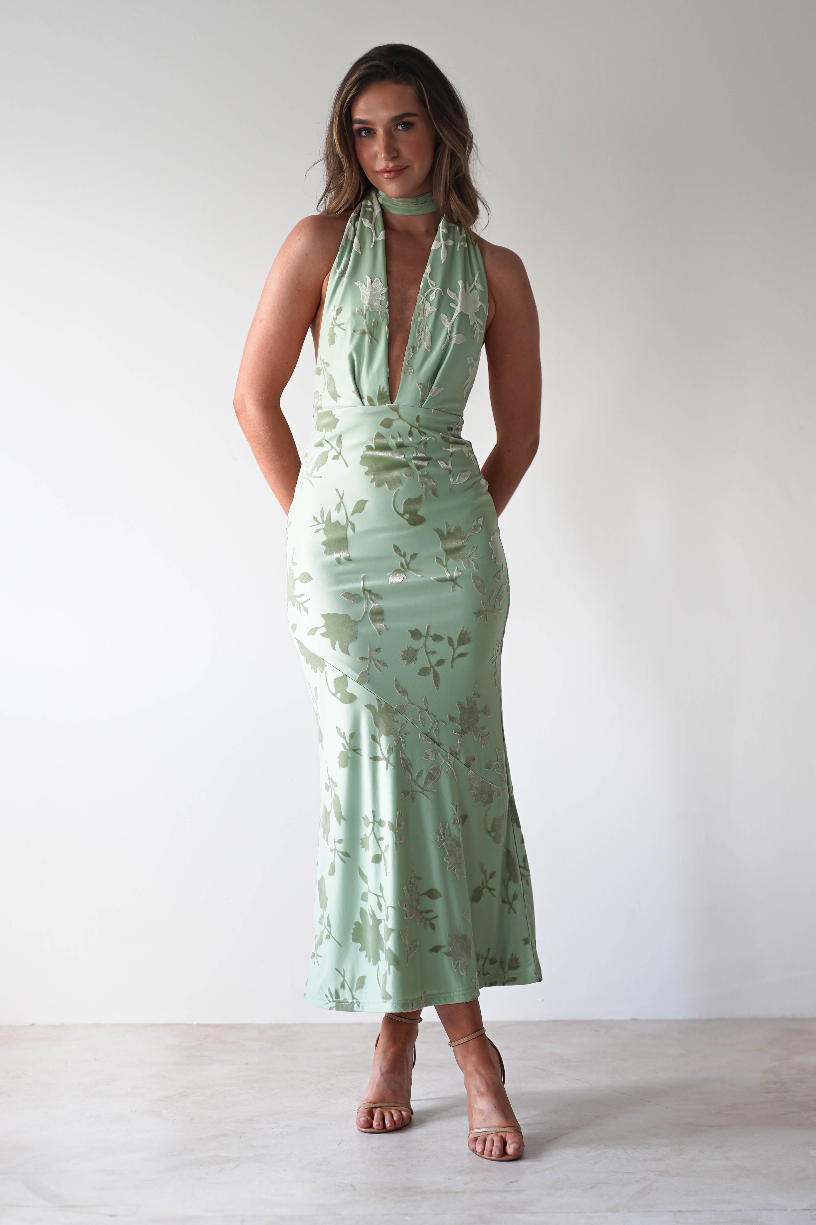 Elegant Tara Floral Jacquard Maxi Dress in Light Green - Perfect for Summer Weddings, Beach Vacations & Boho Chic Outfits