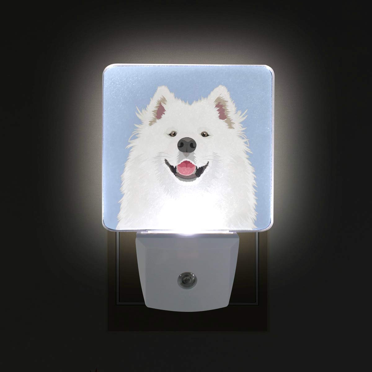 Vikko Smile Samoyed Buddy Happy Dog Night Light Plug in 2 Pack - LED Lamp with Dusk to Dawn Sensor for Kids & Adults - Perfect for Bedroom, Living Room, Hallway & Home Decor | Cute Nightlight for Nursery, Bathroom Safety & Cozy Atmosphere