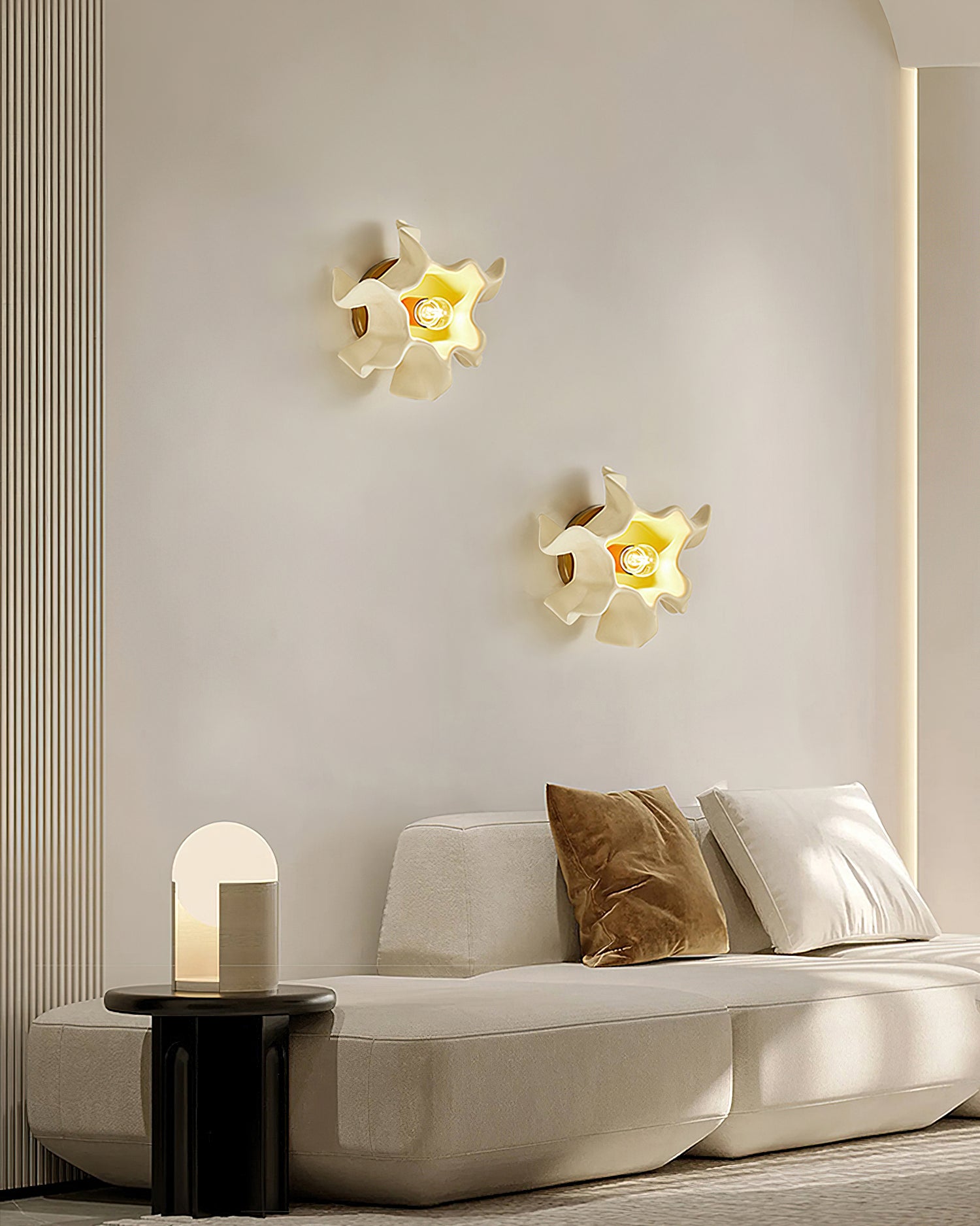 Fleur Eclat Wall Light - Modern Crystal Sconce Lighting for Bedroom, Living Room & Hallway - Elegant Home Decor & Ambient Lighting Solution