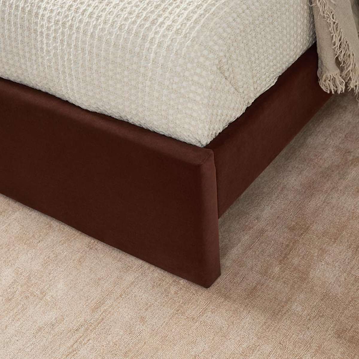 Quinn Queen Size Bed Frame - Dark Chocolate Brown Wooden Platform Bed with Headboard - Perfect for Master Bedroom, Guest Room & Modern Home Decor