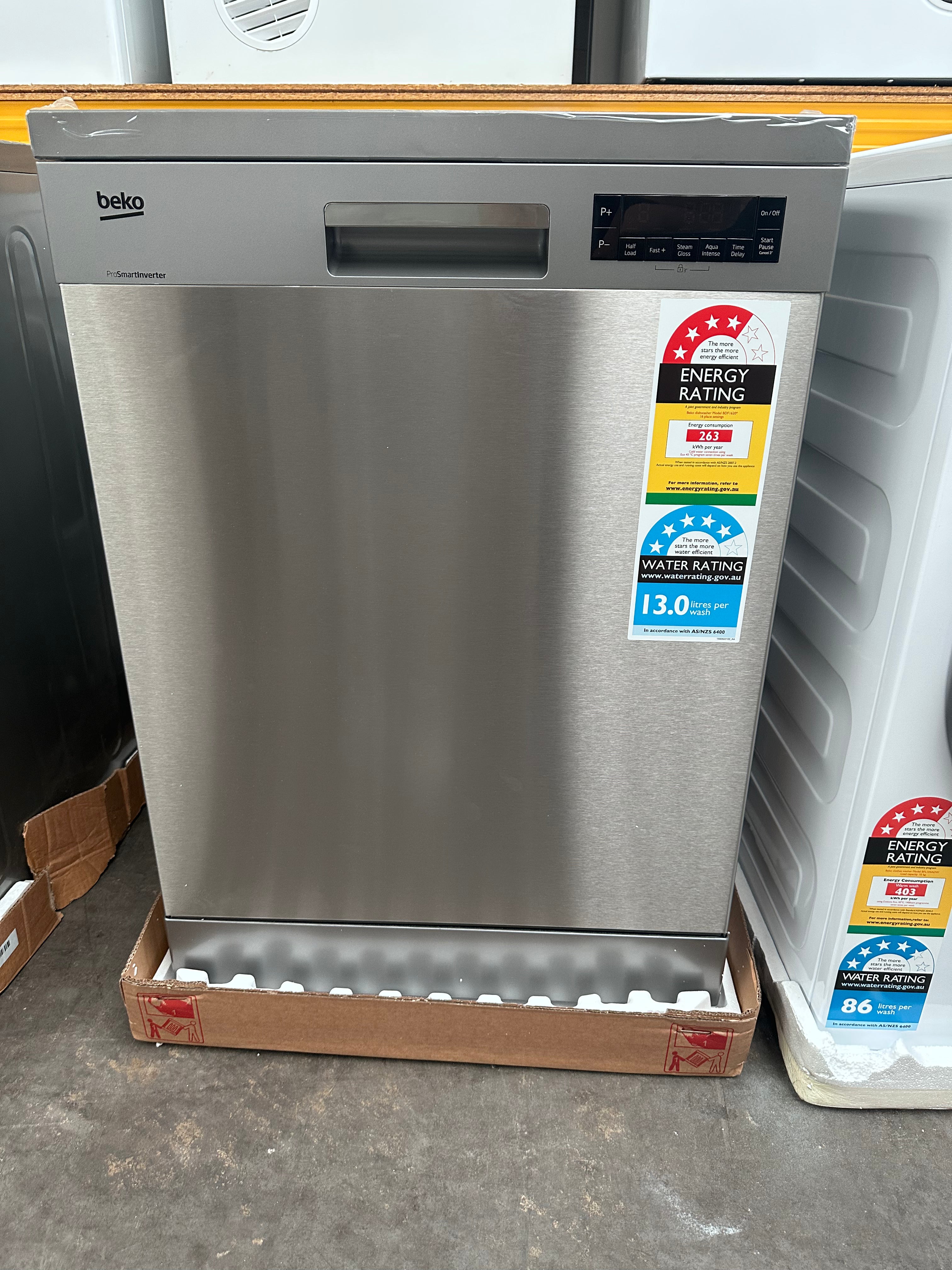 Beko BDF1620X 16 Place Setting Stainless Steel Dishwasher - Factory Refurbished | Energy Efficient for Large Families & Entertaining Guests