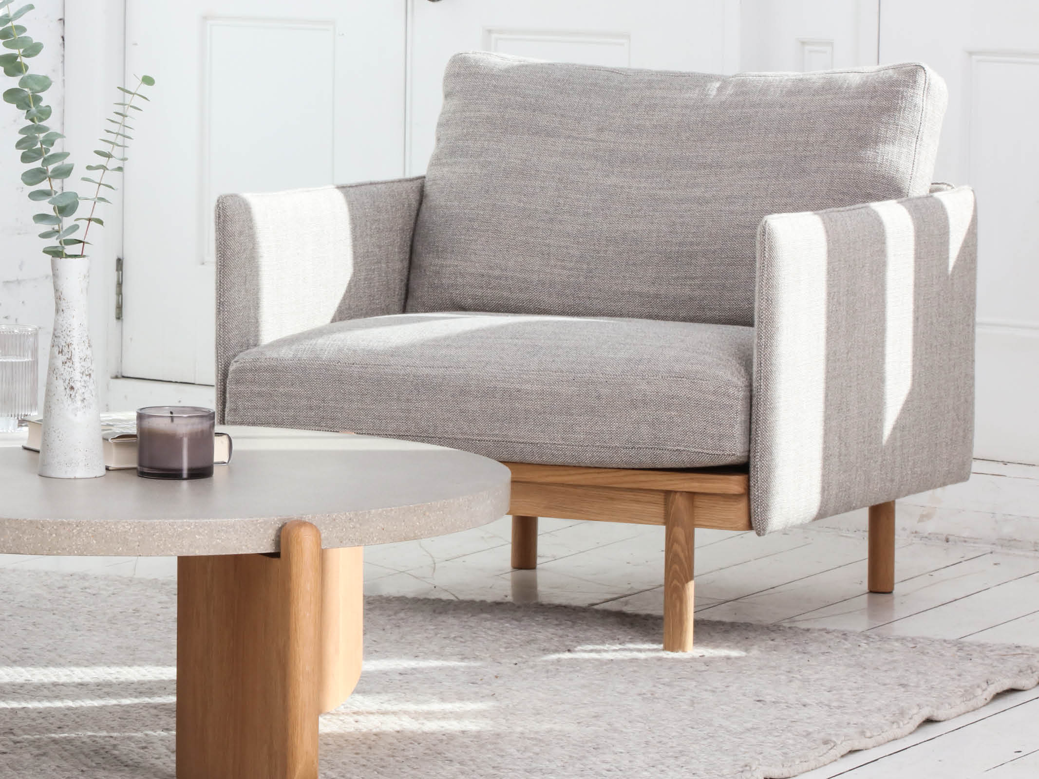 Pensive Chair - Modern Ergonomic Lounge Chair for Home & Office - Perfect for Relaxing, Reading & Meditation