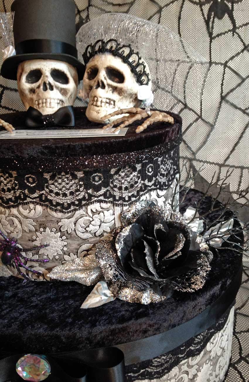 Halloween Wedding Card Box - Handmade Personalized Skull Bride & Groom Decor | Perfect for Halloween Weddings, Themed Parties & Spooky Celebrations