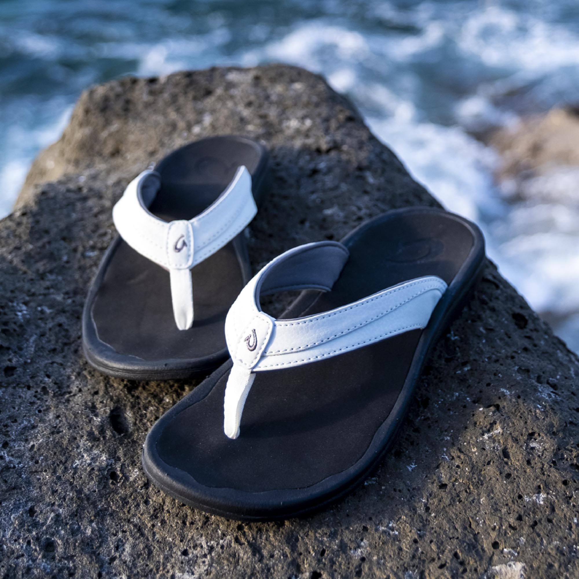 Ohana Family Matching Outfits - White & Black Sets for Couples, Siblings, or Friends | Perfect for Family Photos, Vacations, and Special Occasions