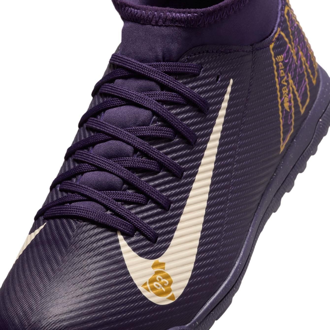 Nike Jr. Mercurial Superfly 10 Club Kylian Mbappé TF Soccer Cleats for Kids - Lightweight Football Shoes with Synthetic Leather for Indoor & Outdoor Training, Matches and Street Soccer