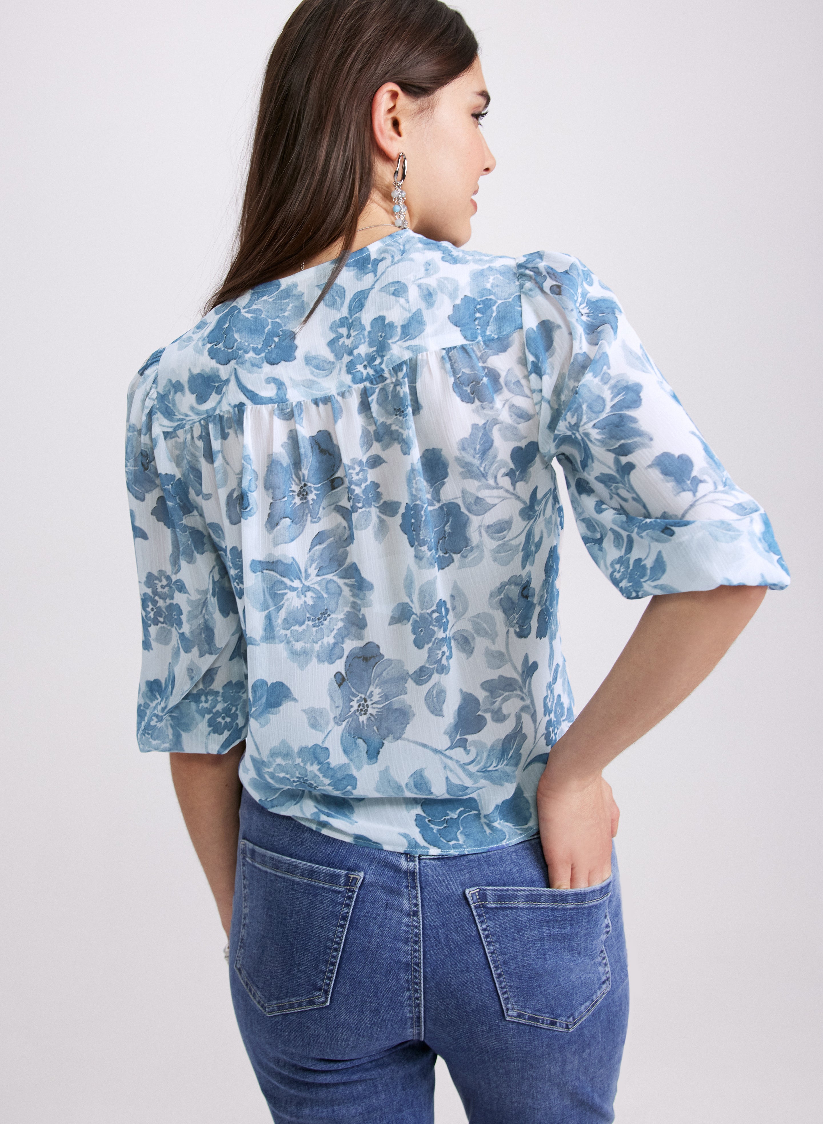 Floral Print Blouse for Women - Elegant Flowy Summer Tops with V-Neck & Short Sleeves - Perfect for Office, Date Night & Casual Outings