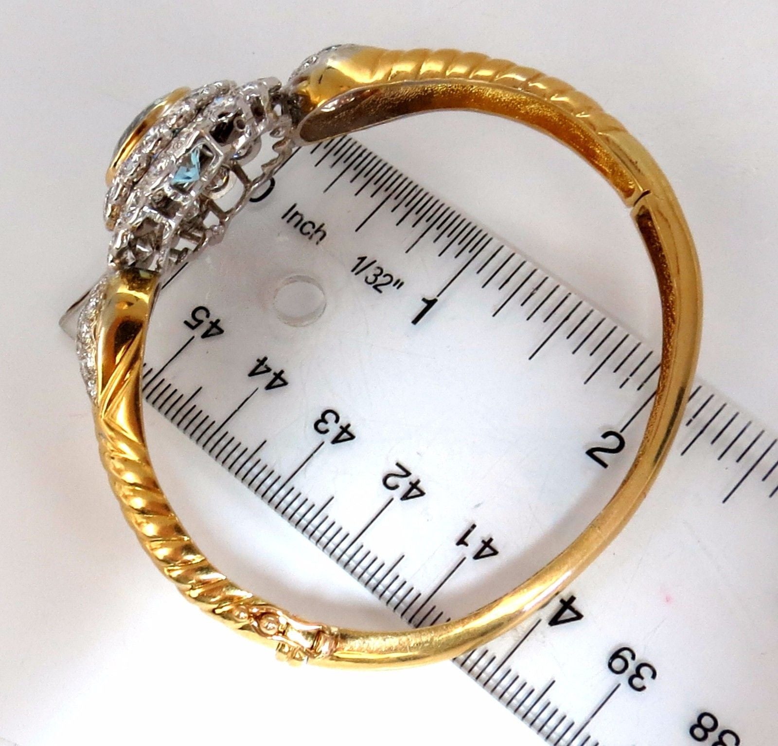 18kt Aquamarine & Diamond Bangle Bracelet - 15.50ct Natural Italian Cluster Jewelry for Women | Perfect for Weddings, Anniversaries & Special Occasions