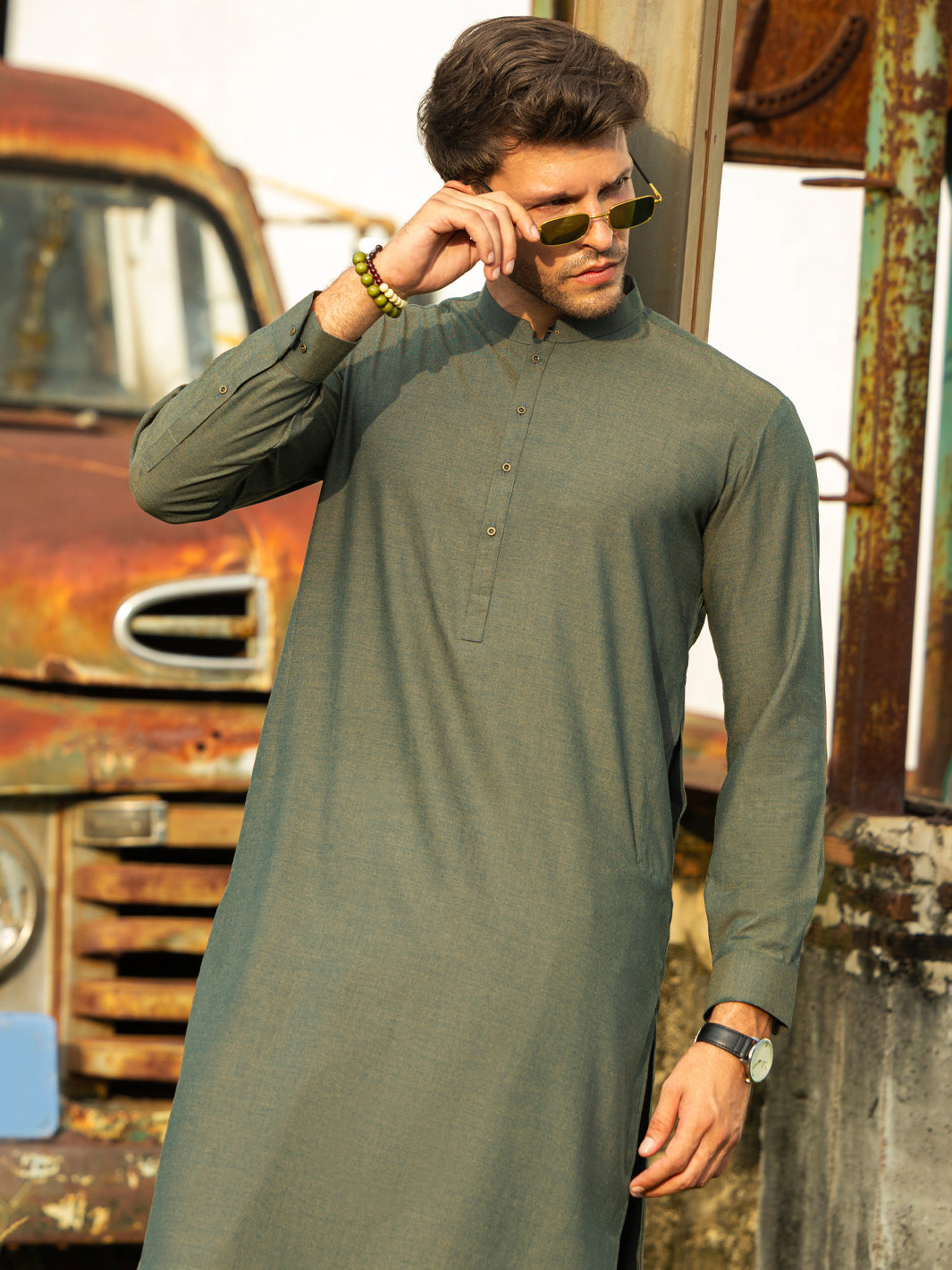 Stylish Blended Green Kurta Trouser Set for Women | Comfortable Cotton Mix Ethnic Wear | Perfect for Festivals, Weddings & Casual Outings