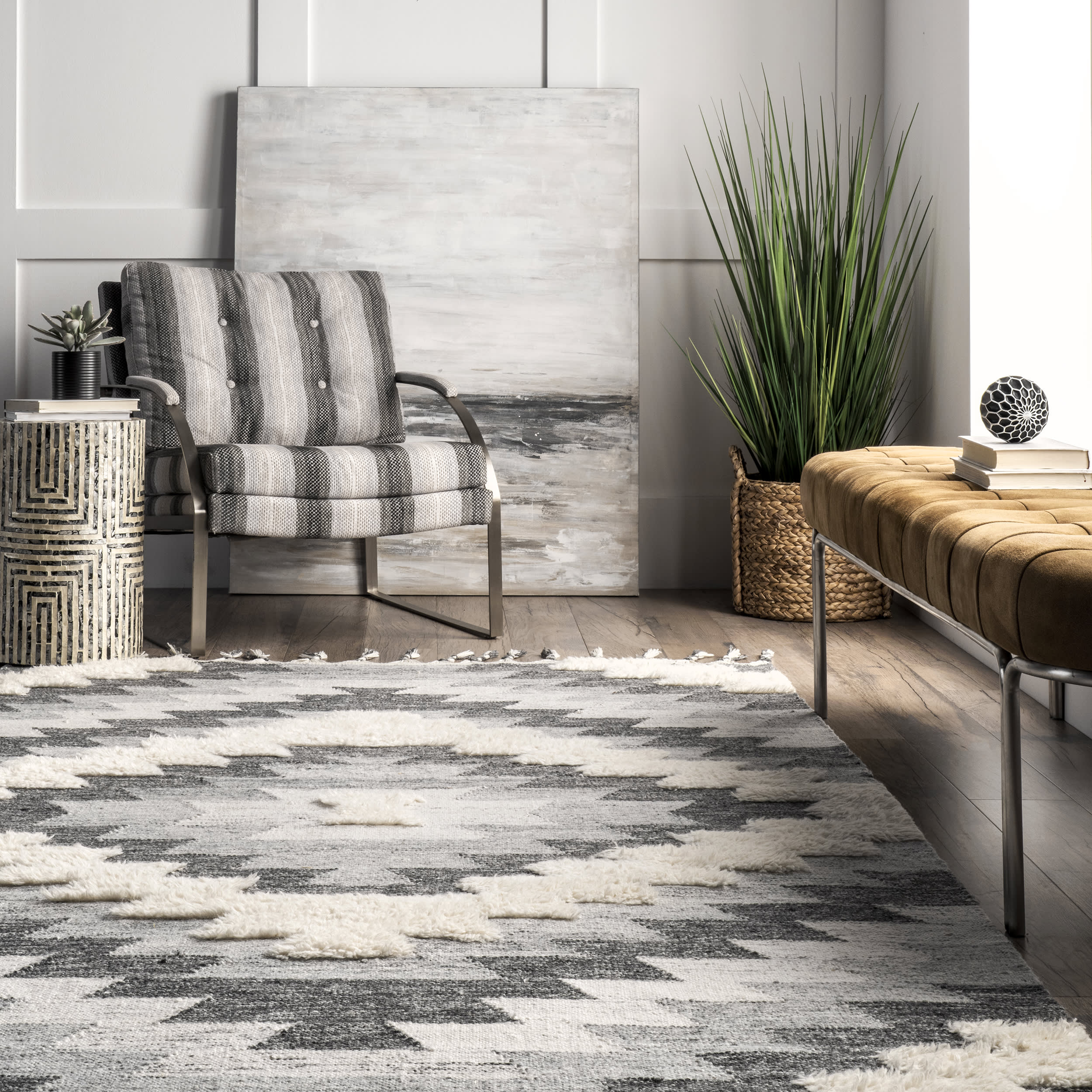 Chiara Ombre Aztec Area Rug - Soft Grey Bohemian Style Handwoven Carpet for Living Room, Bedroom & Home Decor