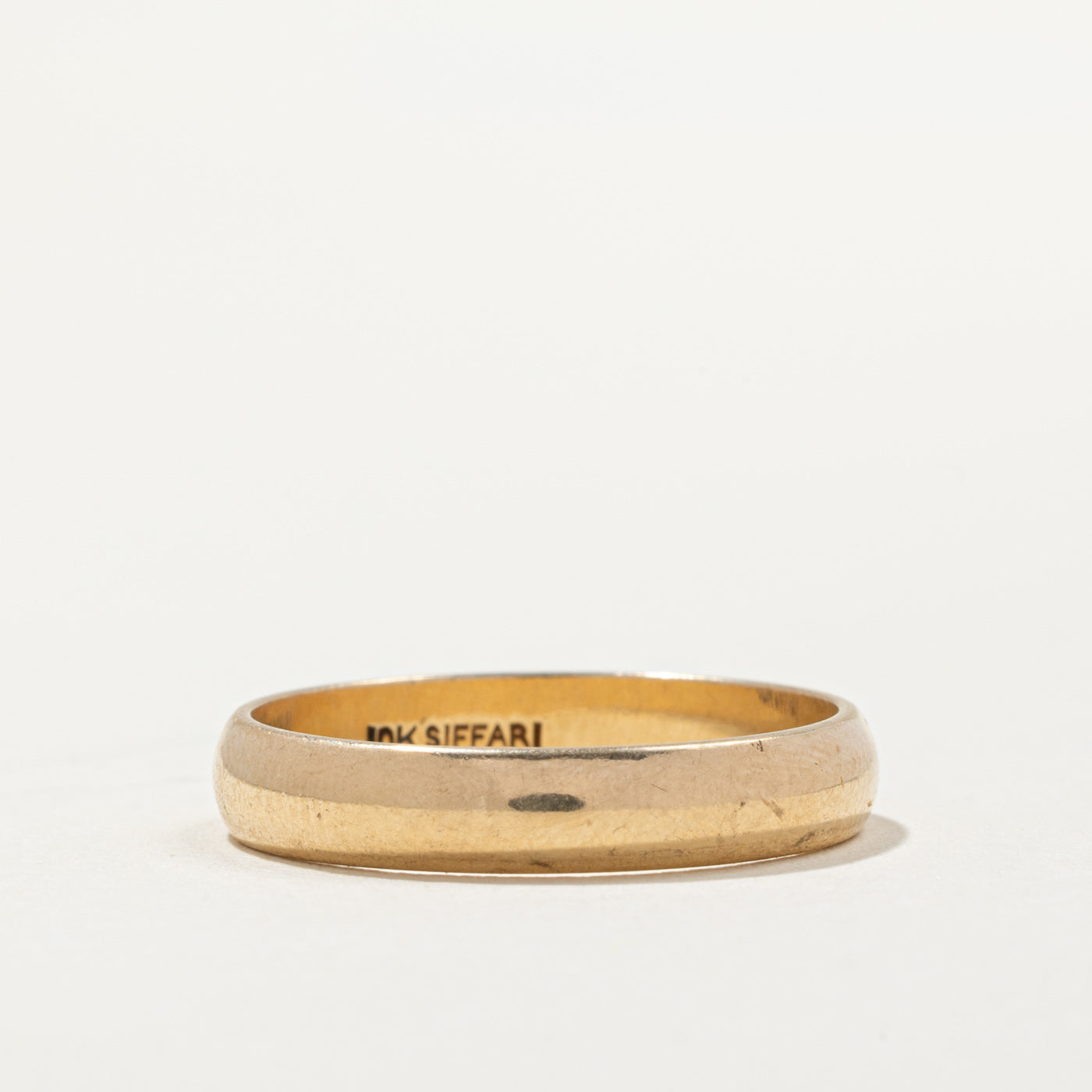 10K Yellow Gold Wedding Band Ring for Men - 4.00mm Wide Size 9 - Classic Comfort Fit Design for Everyday Wear & Special Occasions