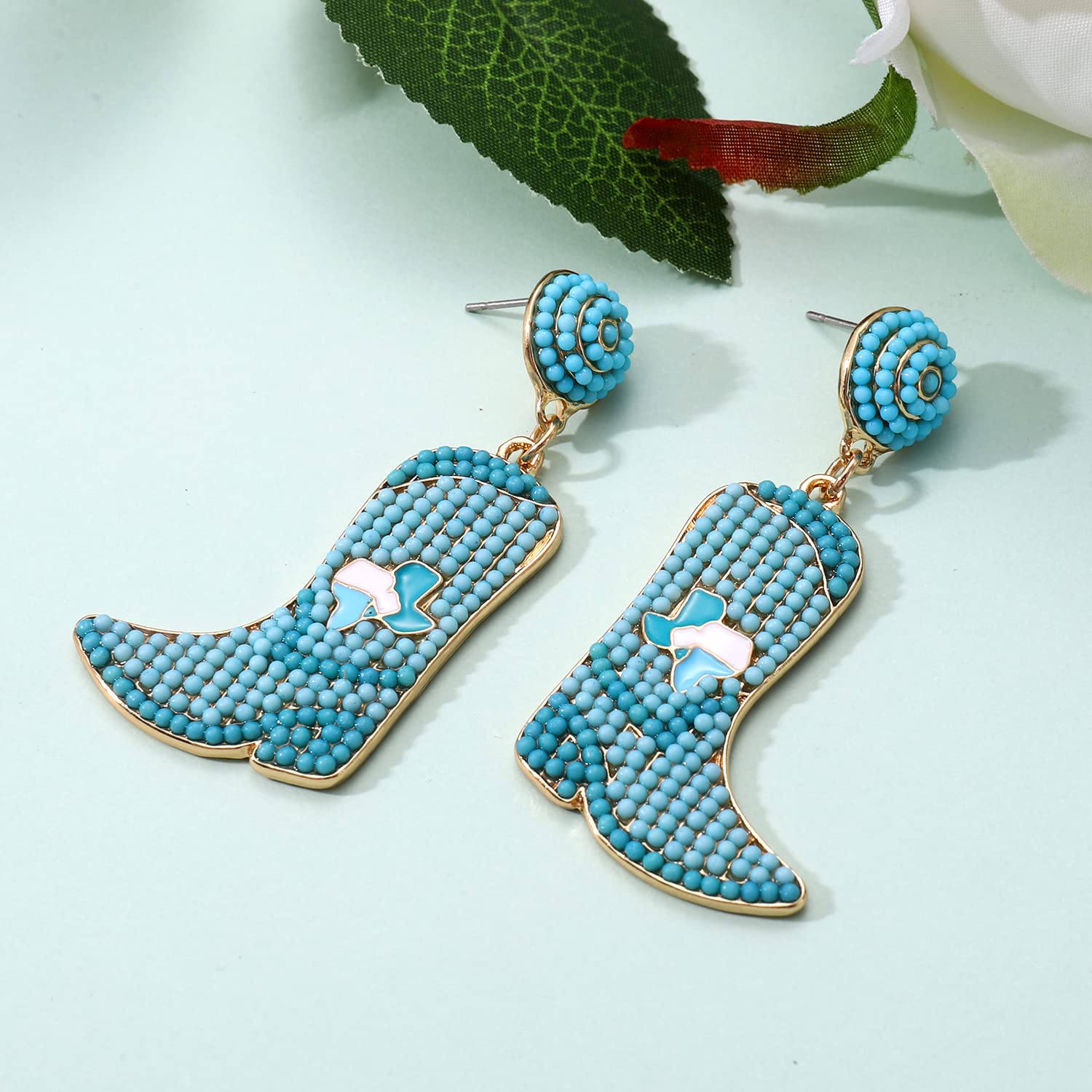 Western Cowgirl Boot Earrings for Women - Boho Beaded Dangle Drop Y2K Jewelry - Perfect for Parties, Festivals & Country-Themed Events