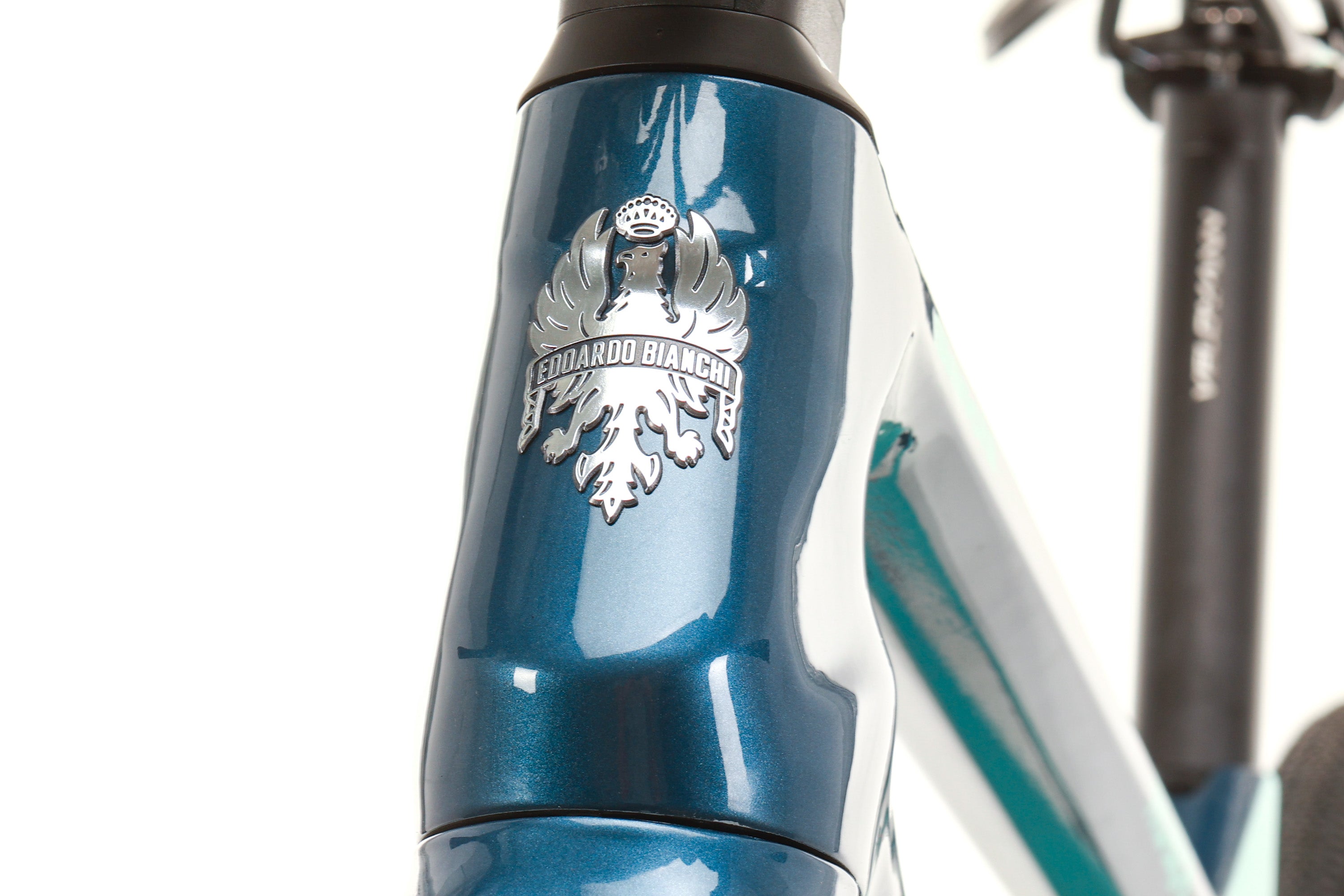 Bianchi Arcadex GRX810 Gravel Bike 2022 - X Small Size - Lightweight Carbon Frame for Off-Road & Adventure Cycling - Perfect for Trail Riding, Commuting & Long-Distance Tours