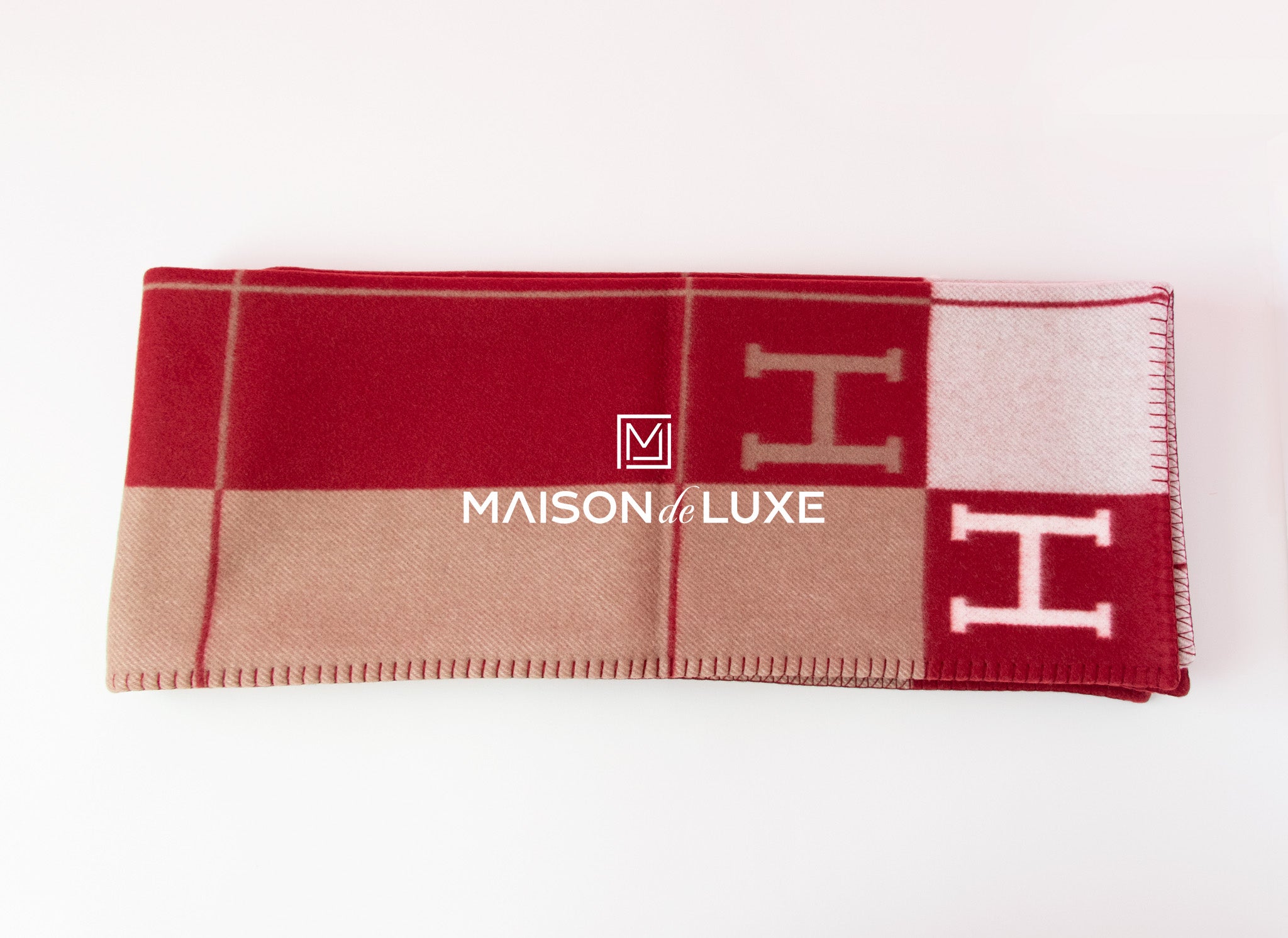 Hermes Large Rouge H Red Wool Cashmere Avalon III Blanket - Luxurious Winter Throw for Sofa, Bed & Travel - Perfect Gift for Home Decor