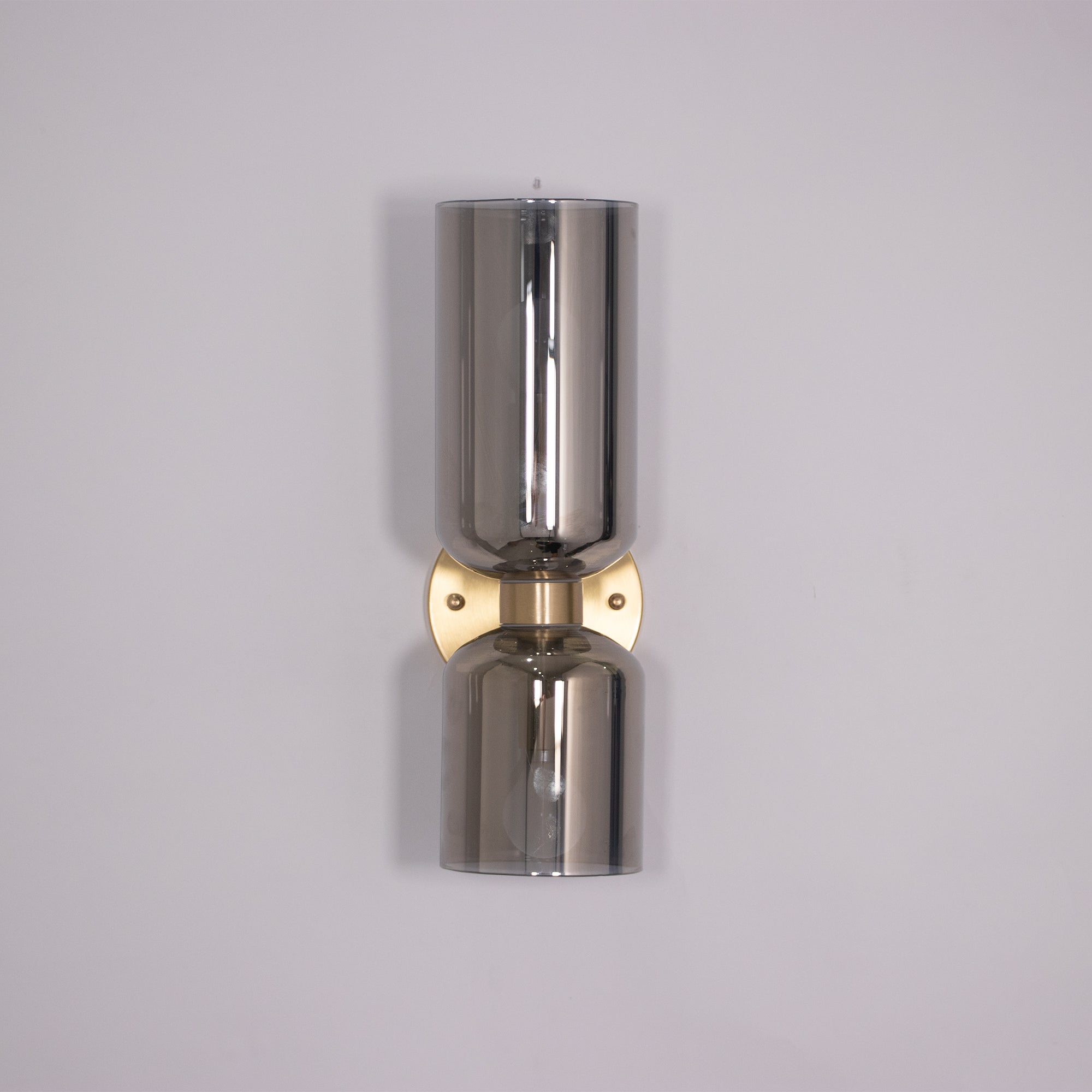 Edie Wall Lamp - Modern LED Sconce Light for Bedroom, Living Room & Hallway - Dimmable Plug-in Wall Light Fixture with Adjustable Arm - Perfect for Reading, Decor & Ambient Lighting