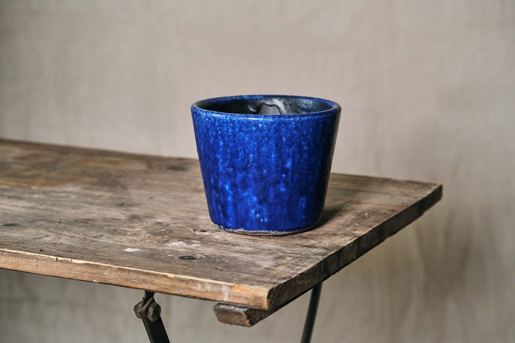 Vibrant Blue Crackle Glazed Ceramic Pot - 14cm Diameter - Handmade Home Decor for Plants, Succulents & Centerpieces - Perfect for Indoor & Outdoor Decor, Wedding Favors & Gift Ideas