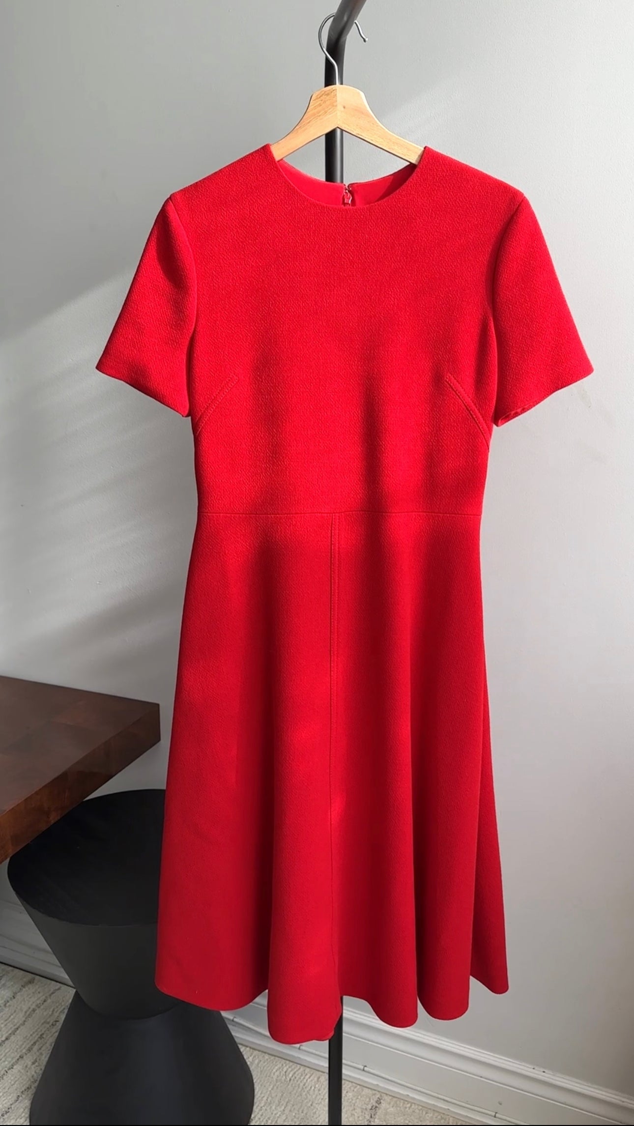 Christian Dior Red Wool Short Sleeve Dress Size FR40 / US8 - Elegant Office Wear & Cocktail Party Dress for Women