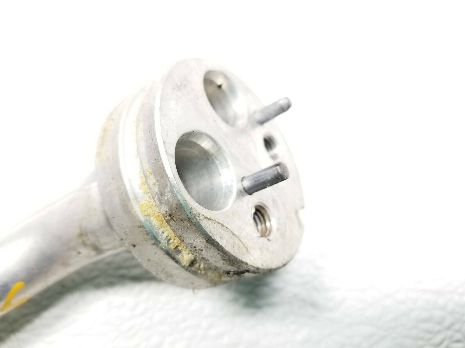 BMW E46 325xi AC Double Hose Pipe Line Replacement Part - OEM Quality Fit for 2001-2005 Models - Perfect for AC System Repair & Maintenance