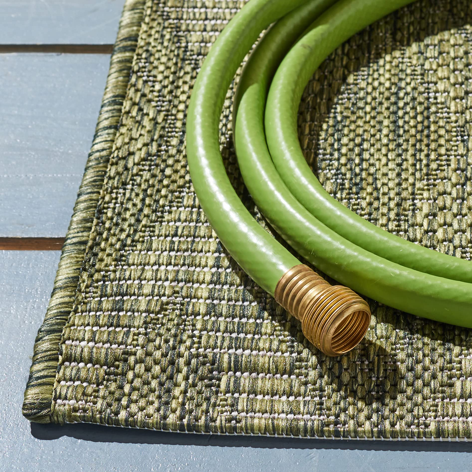 SAFAVIEH Courtyard Collection 8' x 10' Olive CY8522 Indoor Outdoor Waterproof Rug - Easy to Clean, Non-Slip Patio Mat for Backyard, Mudroom, Deck & Poolside Use