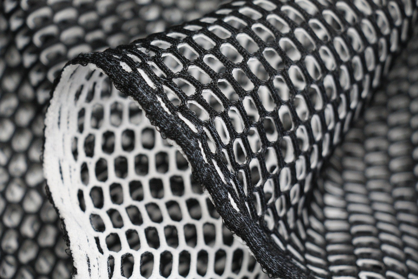 Black and White Pop Art Webbing - Stylish and Durable Fabric for DIY Crafts, Fashion Accessories, and Home Decor - Perfect for Bags, Belts, and Upholstery Projects