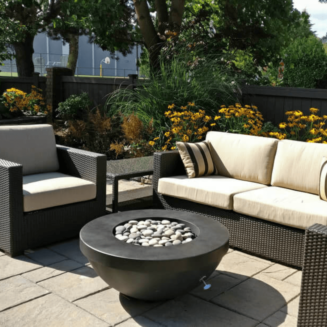 Aura Round Fire Pit - Outdoor Wood Burning Fire Pit for Backyard, Patio, and Camping | Durable Steel Design with Spark Screen | Perfect for Gatherings, S'mores, and Ambiance