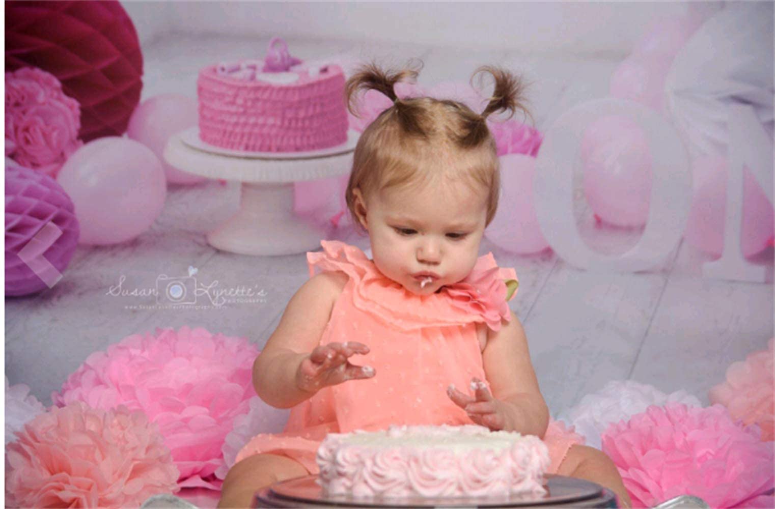 Leowefowa 7x5ft Pink Balloons & Paper Flowers Backdrop for Baby Girl's 1st Birthday Party - Photography Background, Cake Smash Photo Studio Props - Perfect for First Year Celebrations, Birthday Decorations & Photo Shoots