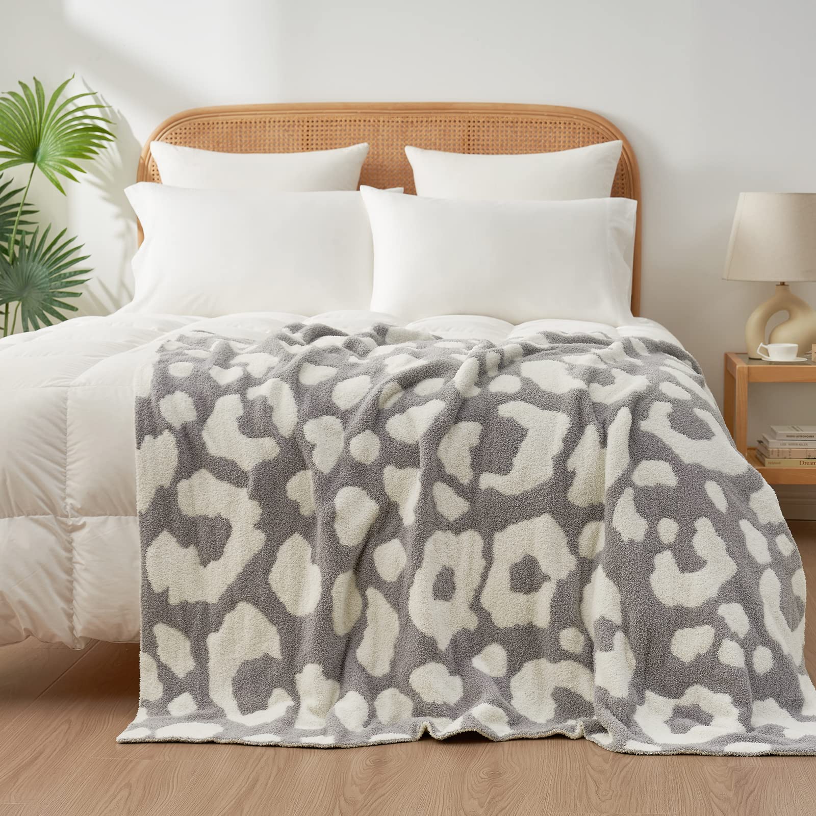Snuggle Sac Reversible Leopard Print Blanket - Super Soft & Cozy Knit Throw for Bed, Sofa, Couch - Fuzzy Plush Lightweight Twin Size 60x80 Inches - Perfect for Lounging, Movie Nights & Winter Warmth