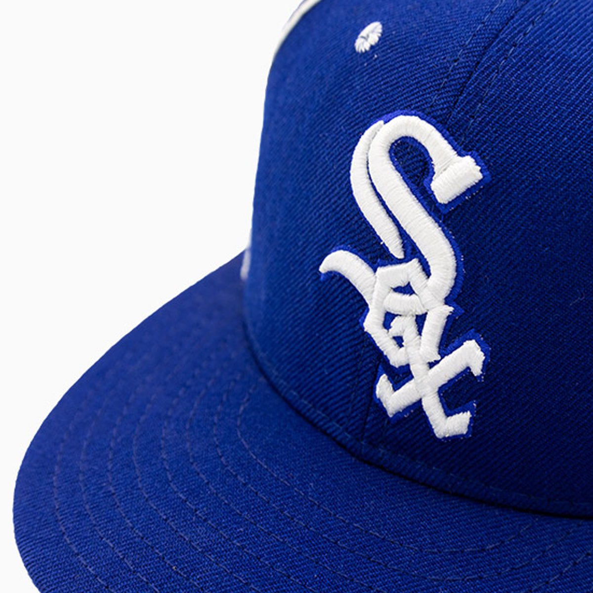 Chicago White Sox MLB 59FIFTY Fitted Hat - Official New Era Baseball Cap for Men & Women - Perfect for Games, Sports & Streetwear Fashion
