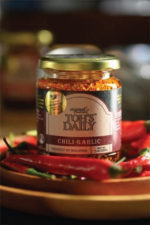 Premium Toh's Daily Original Chili Garlic Sauce - Handcrafted with Healthy Coconut Oil - Perfect for Noodles, Stir-Fries & Asian Dishes - Vegan & Gluten-Free Condiment for Cooking & Meal Prep