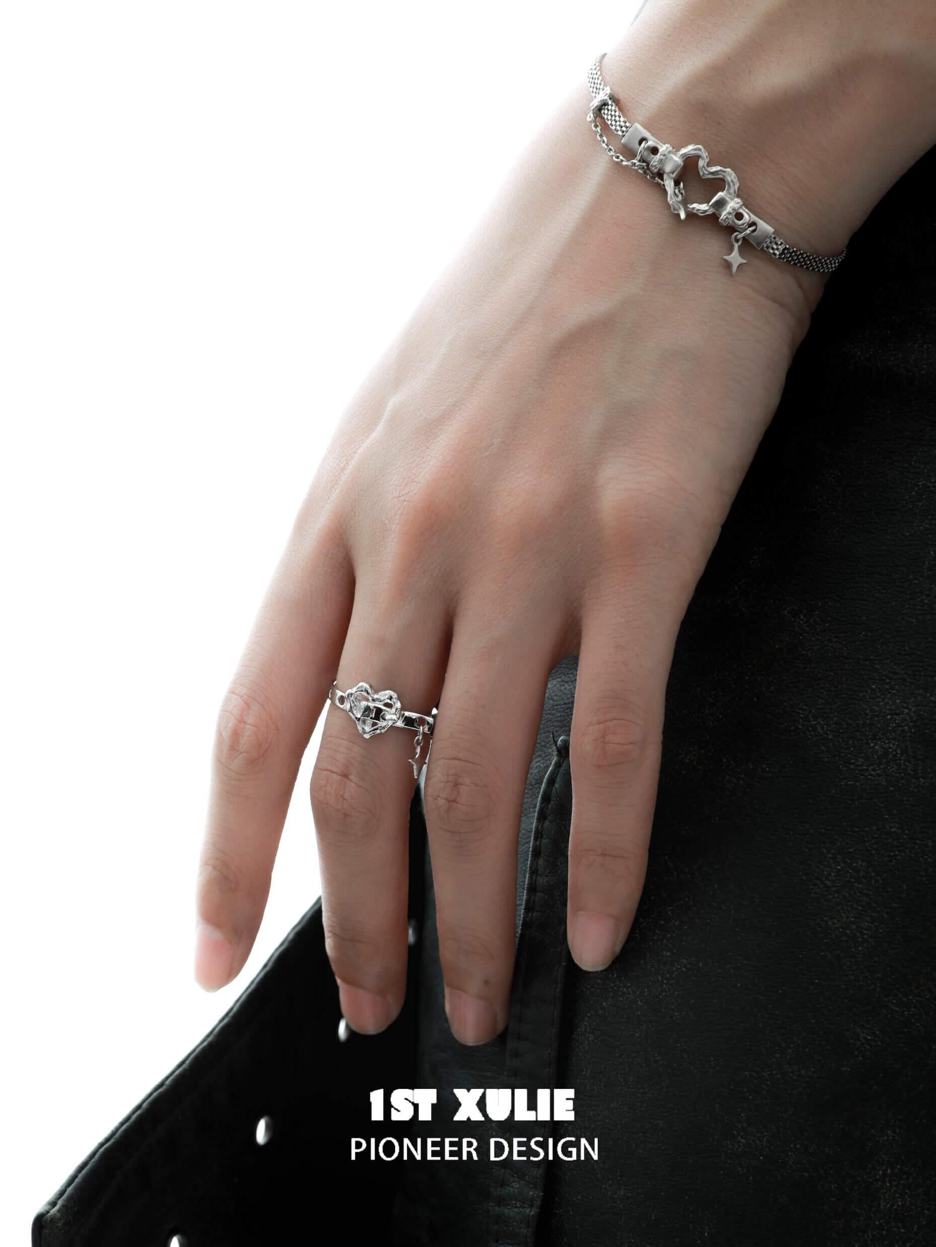 Star Trails S925 Sterling Silver Skeleton Heart Ring - Elegant Gothic Jewelry for Women, Perfect for Valentine's Day, Anniversary Gifts & Gothic Fashion Accessories