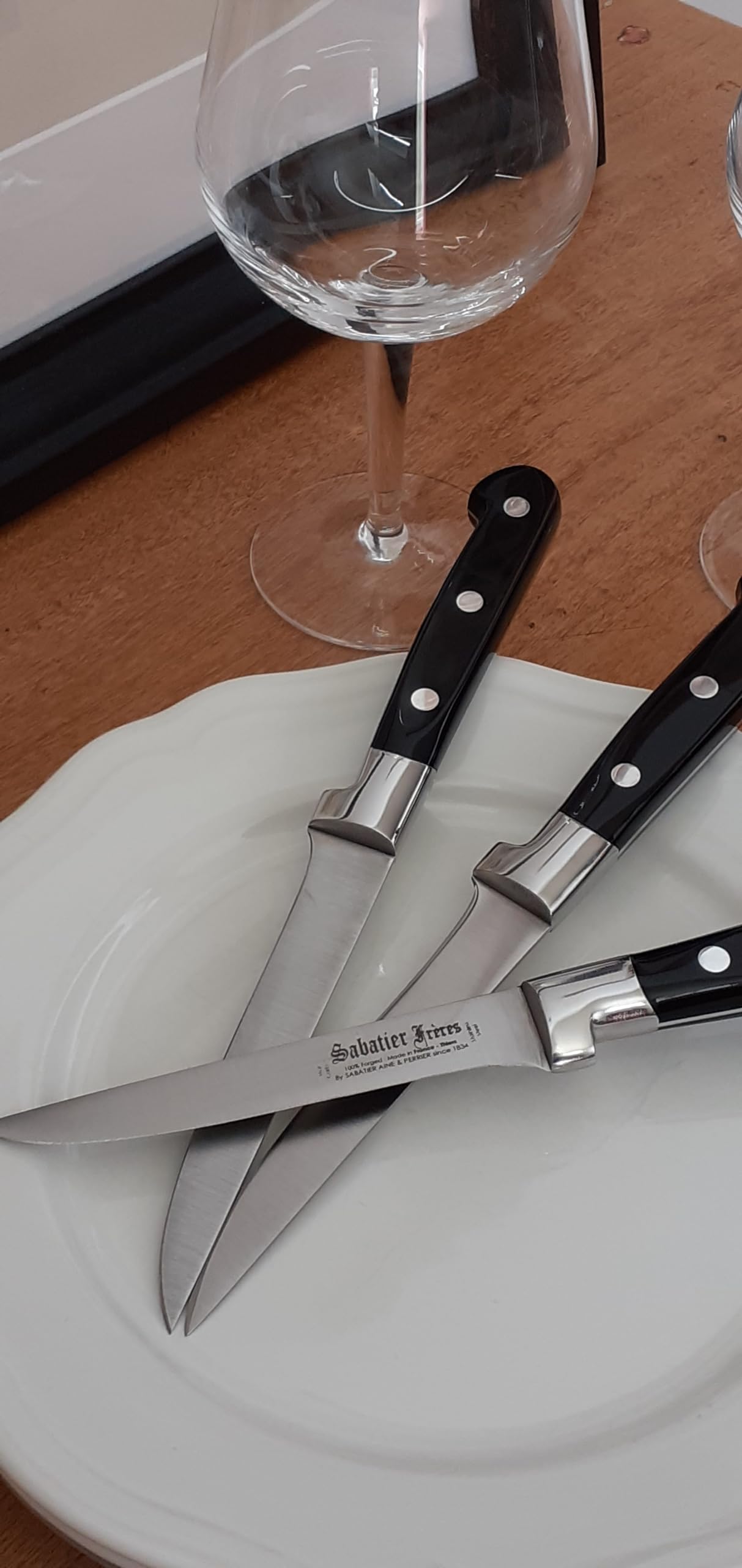 Premium Prince Gastronome Sabatier Steak Knife Set - 4-Piece High-Quality French Steak Knives in Elegant Wooden Gift Box, Handcrafted in Thiers France Since 1834 - Perfect for Steak Dinners, BBQ Parties & Gourmet Dining Experiences