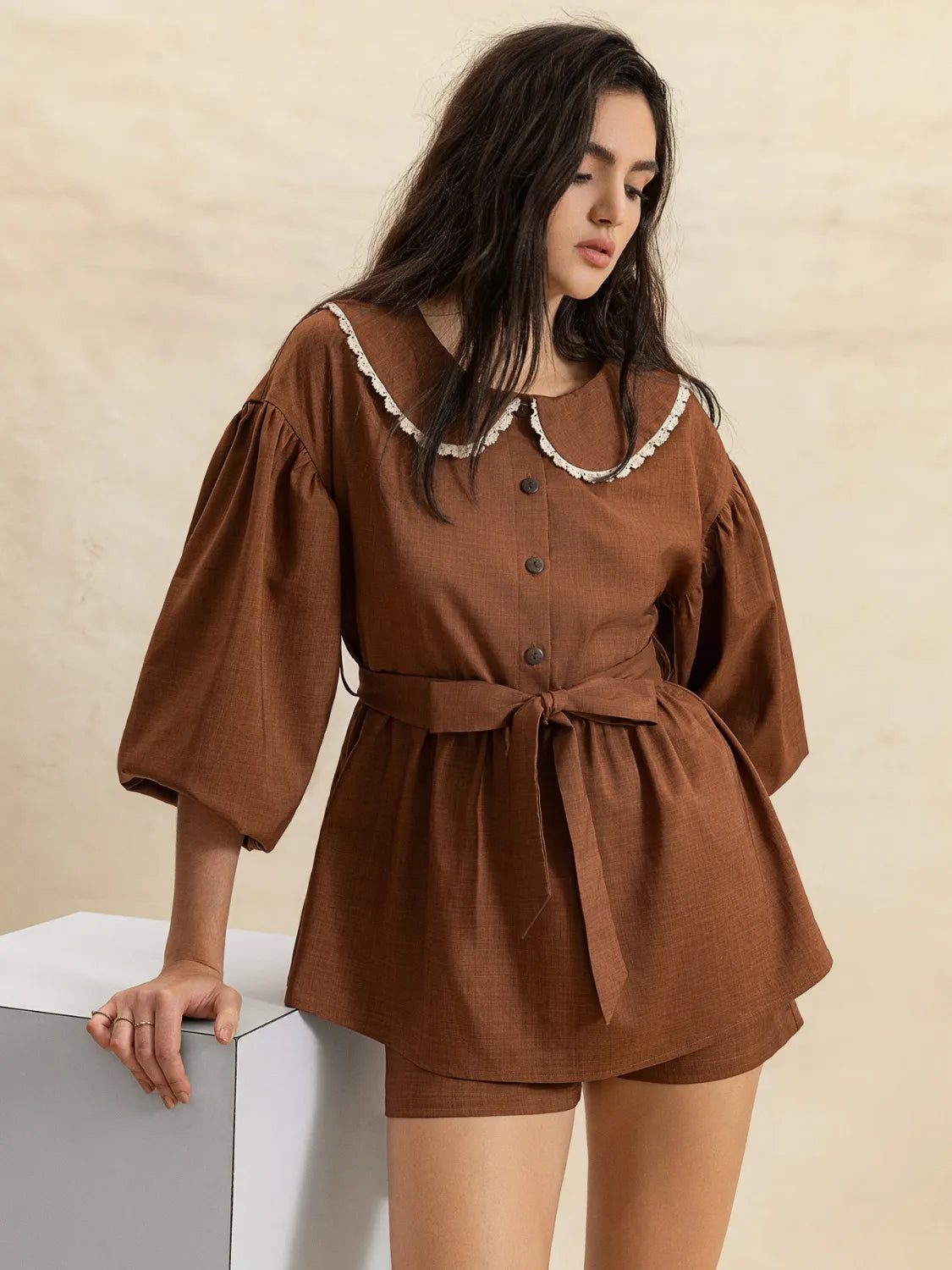 Peter Pan Collar Balloon Sleeve Blouse & Shorts Set - Vintage Inspired Women's Outfit for Casual Wear, Summer Picnics & Date Nights