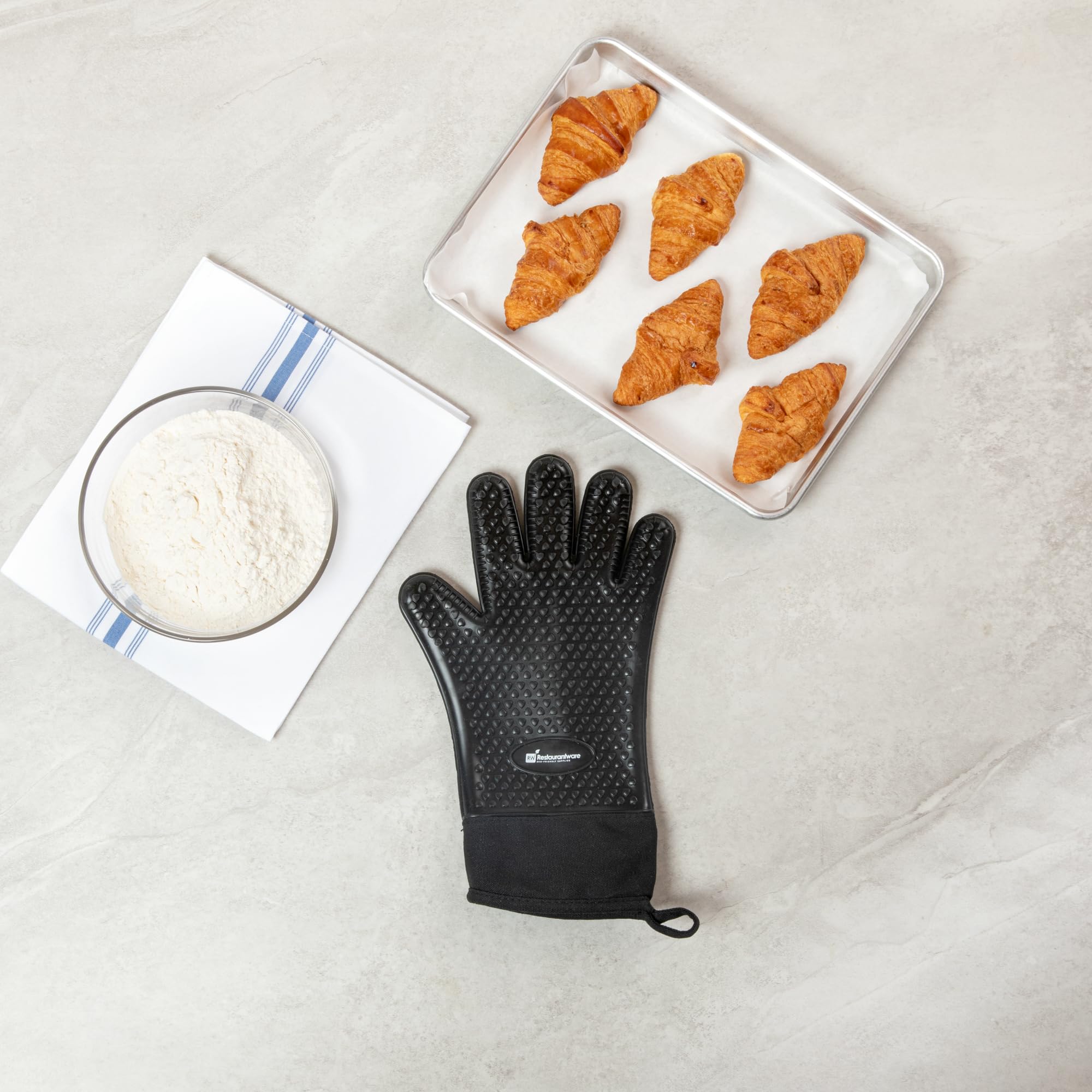 Heat-Resistant Silicone Oven Mitt - 13 x 7.5 Inch Cotton-Lined Baking Glove, Withstands Up to 446°F - Perfect for Baking, Grilling, and Handling Hot Cookware in the Kitchen
