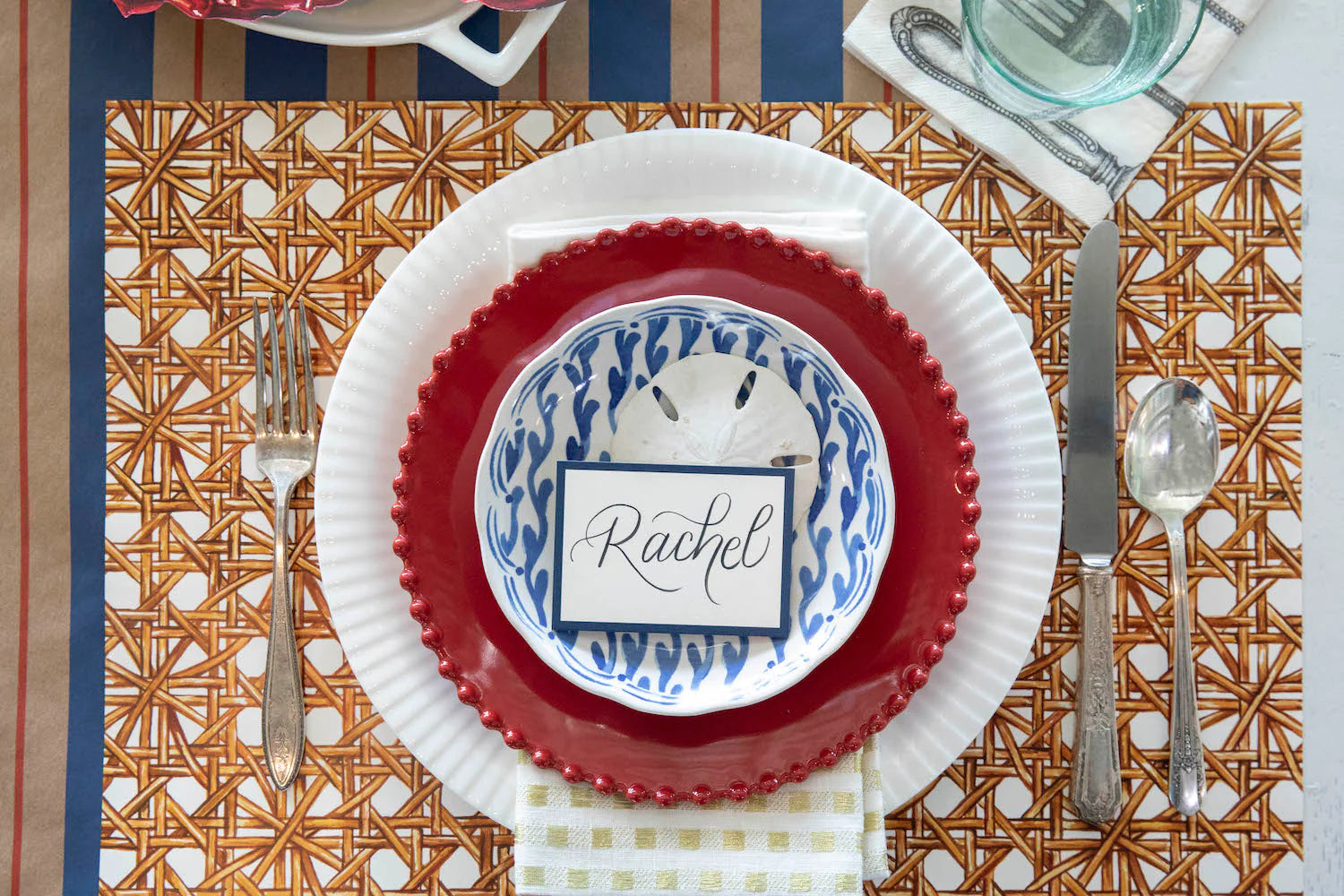 Hester & Cook Natural Rattan Weave Placemat Set - Eco-Friendly Round Table Mats for Dining, Kitchen, and Outdoor Entertaining - Perfect for Farmhouse, Boho, and Coastal Decor