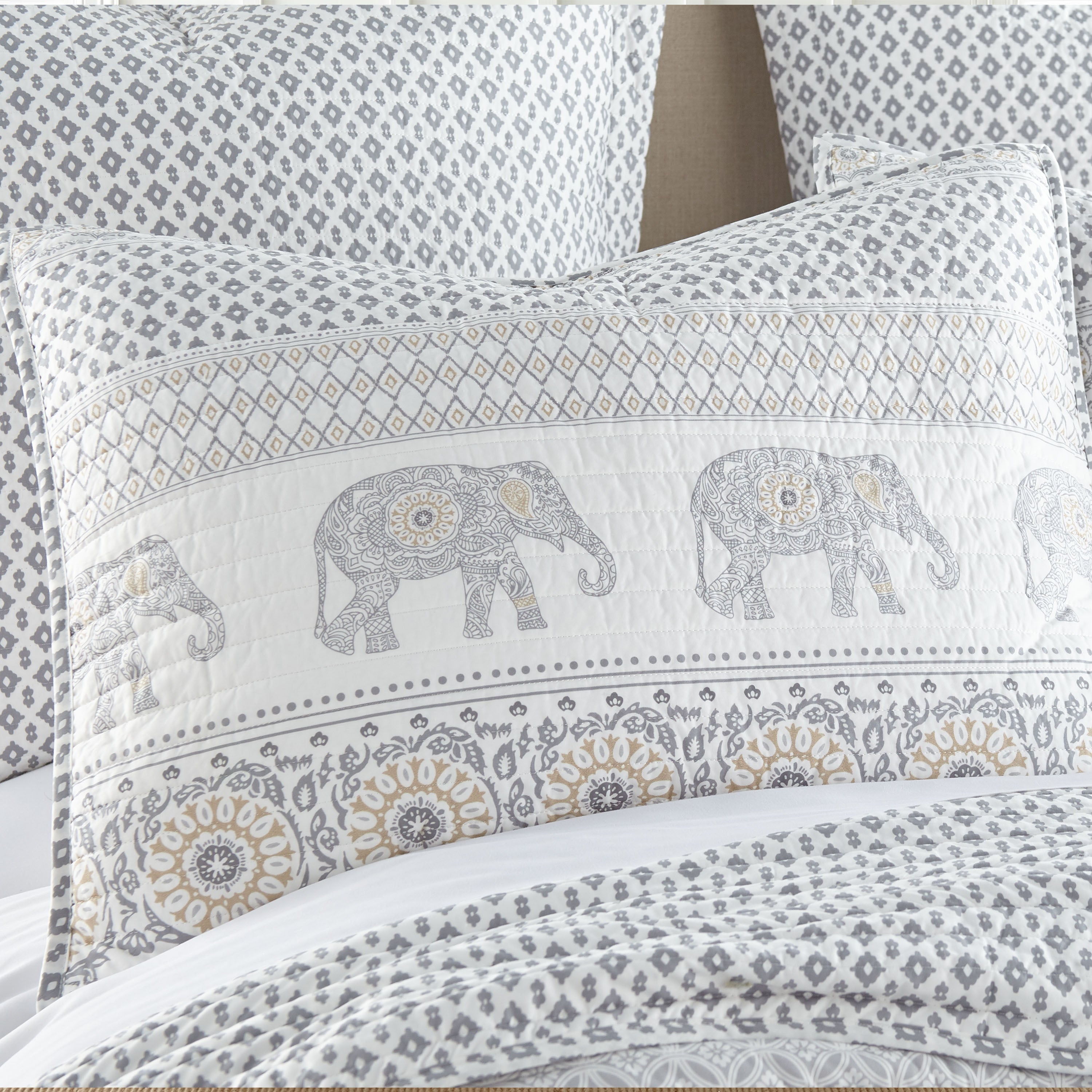 Premium Nacala Quilt Set - Soft & Breathable Queen/King Size Bedding - Perfect for Cozy Nights & Guest Rooms - Home Decor & Luxury Bedroom Upgrade