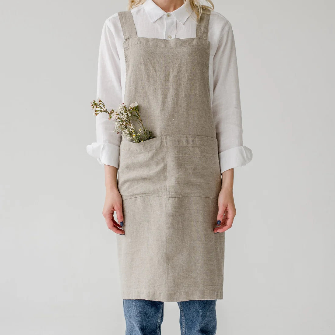 Premium Linen Crossback Apron - Natural & Breathable Kitchen Apron for Cooking, Baking & Grilling - Perfect for Chefs, Home Cooks & BBQ Enthusiasts