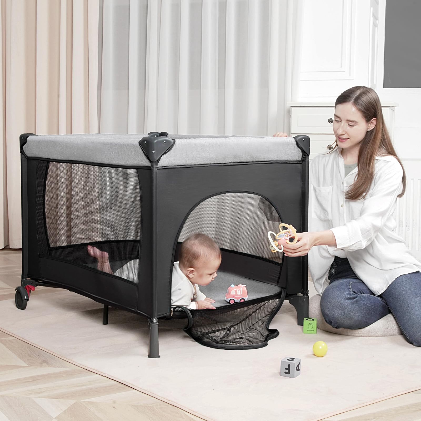 Portable Baby Bassinet Bedside Sleeper with Diaper Changer - Foldable Playard & Travel Playpen - Lightweight Pack and Play Crib with Carry Bag for Nursery, Travel & On-the-Go Parenting