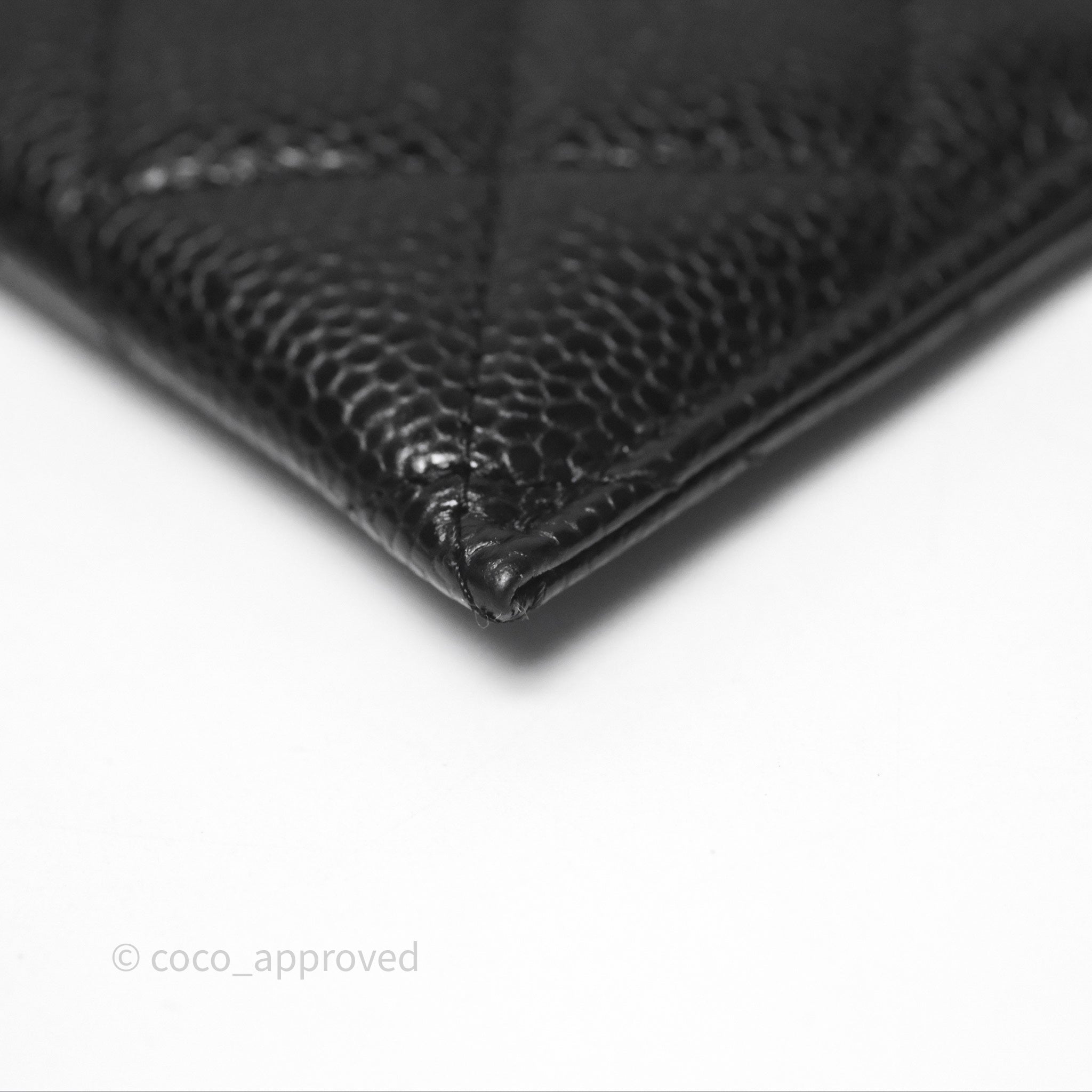Chanel Classic Flat Card Holder in Black Caviar Leather with Gold Hardware - Perfect for Everyday Use & Luxury Gift Giving