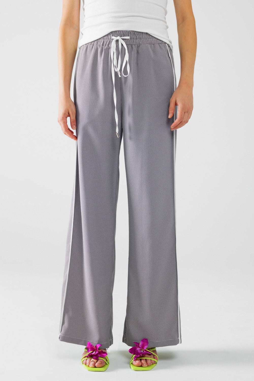 Black and White Vichy Palazzo Pants with Drawstring Waist - Comfortable Wide Leg Trousers for Women, Perfect for Casual Wear, Office, and Summer Outfits