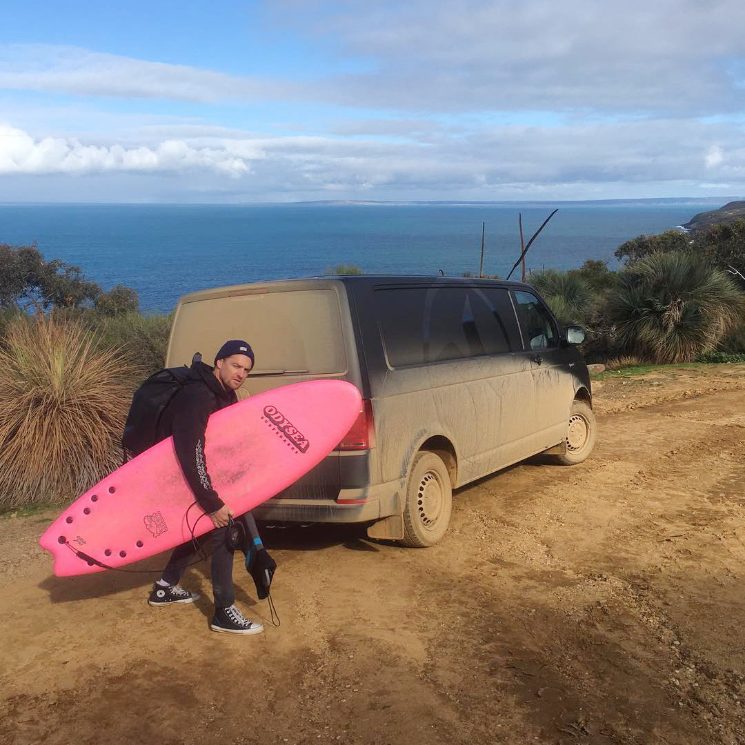 ODYSEA SKIPPER 6'0 Surfboard - JOB Pro Quad Fin Setup in Hot Pink - Perfect for Beginners & Intermediate Surfers - Ideal for Small to Medium Waves at Beach & Coastal Surfing