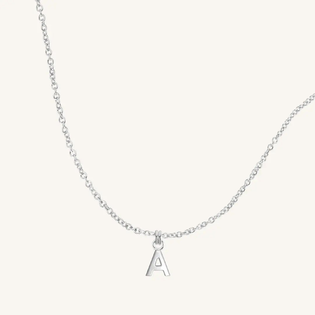 Personalized Letter Necklace - Dainty Gold or Silver Initial Pendant with Plain Chain - Perfect for Gifts, Everyday Wear & Special Occasions