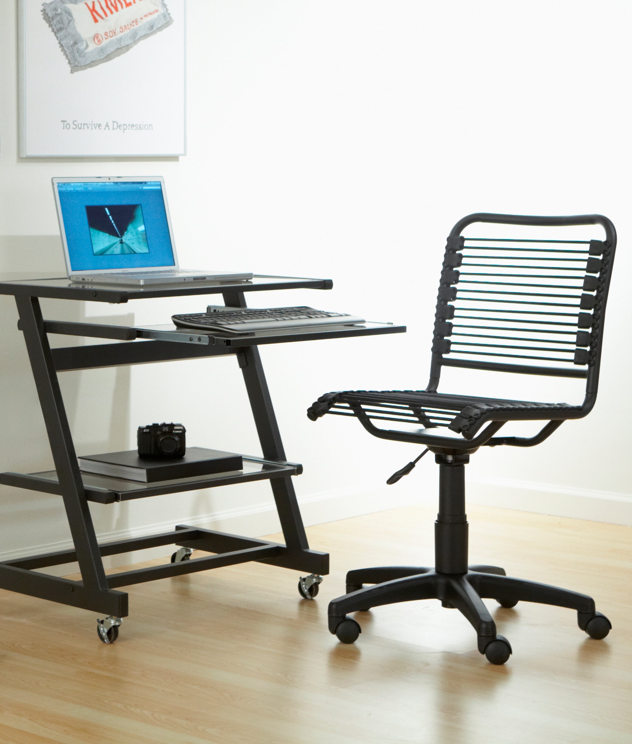 Bungie Low Back Office Chair - Black Mesh with Graphite Frame & Base - Ergonomic Desk Chair for Home & Office Workspace