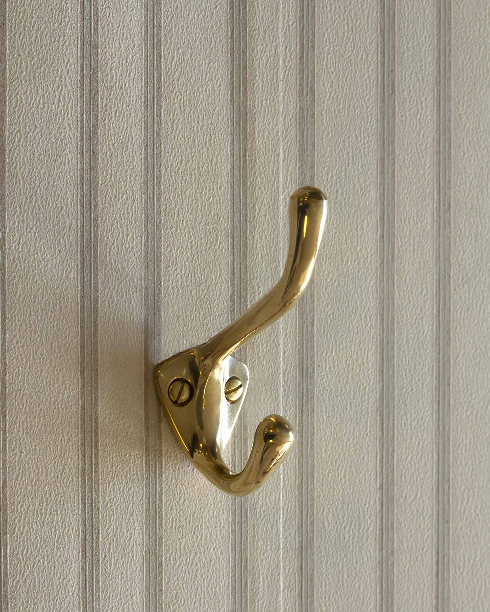 Vintage Brass Coat Hook & Hat Rack - Heavy Duty Wall Mounted for Jackets, Hats & Bags - Perfect for Entryway, Bedroom & Closet Organization