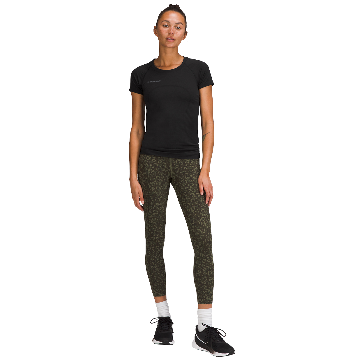 Bauer & lululemon Swiftly Tech Short Sleeve Shirt - Breathable, Moisture-Wicking Activewear for Running, Yoga & Gym Workouts