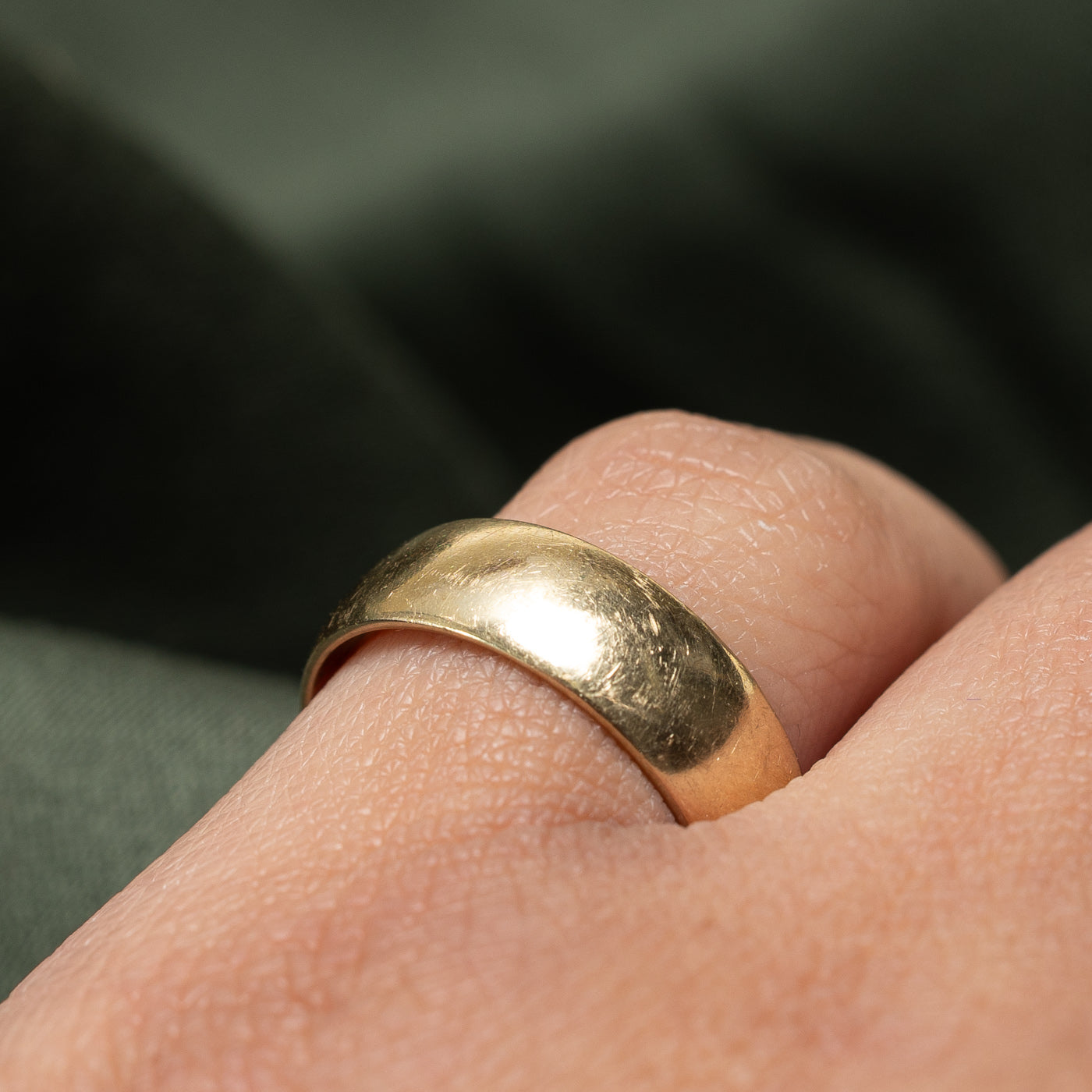 10K Yellow Gold Plain Wedding Band Ring - 6.1mm Width - Size 6.75 - Perfect for Engagement, Anniversary & Everyday Wear