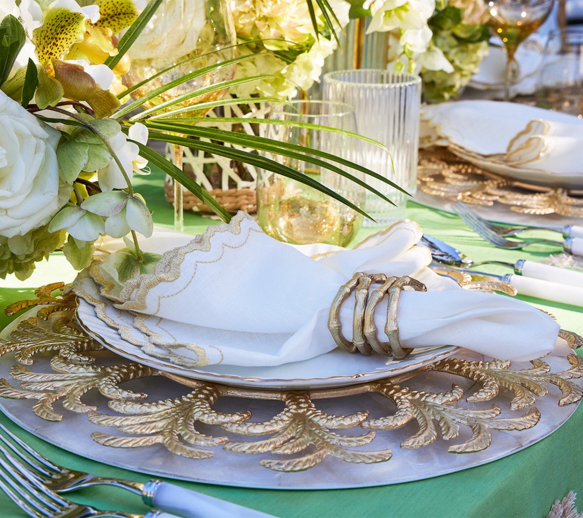 Gold Palmera Charger Plates - Set of 4 for Elegant Dinner Parties, Wedding Decor & Formal Table Settings