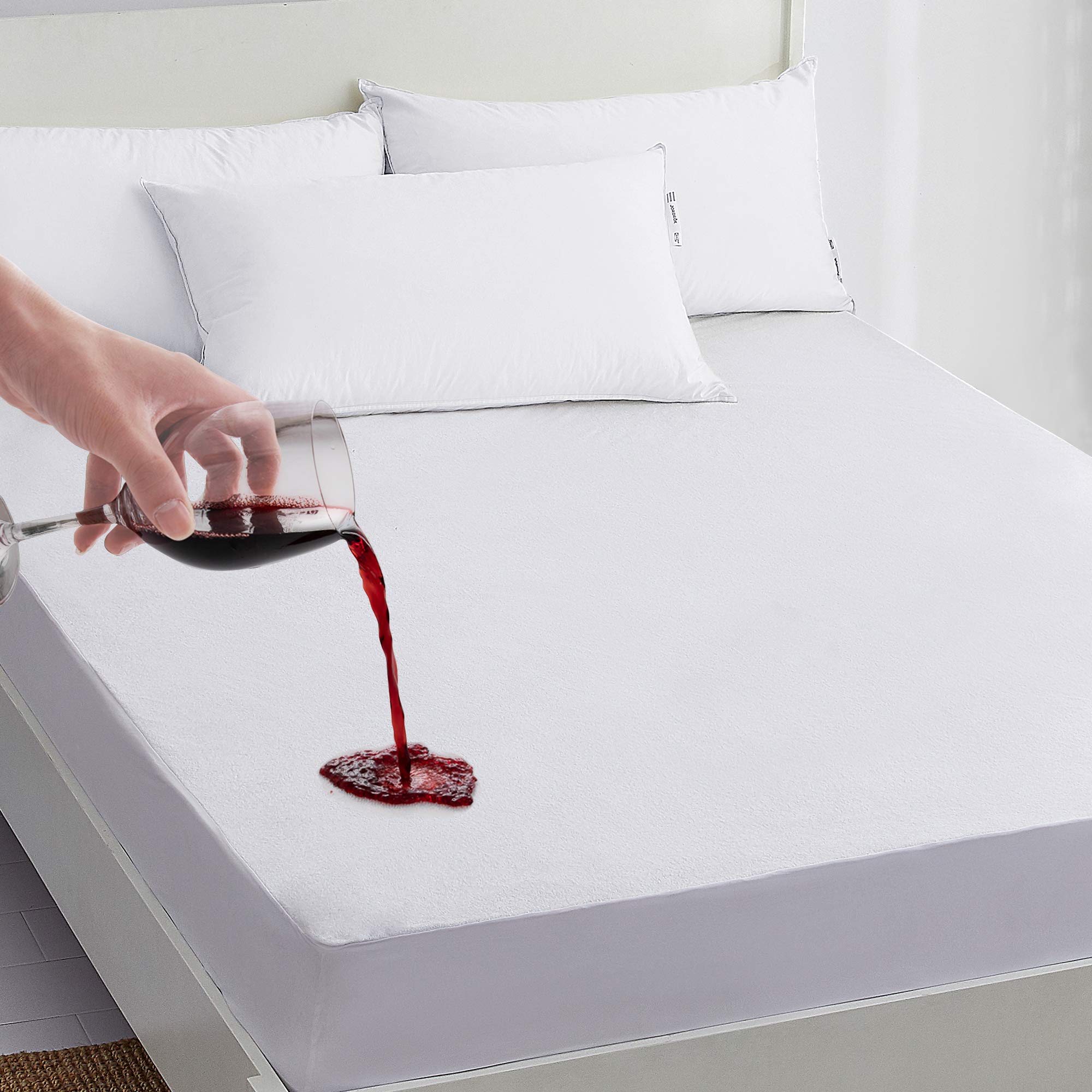 **Leeden Waterproof Mattress Protector - California King Size, Breathable & Noiseless Mattress Pad Cover, Fits 8-21 Inch Deep Pockets, Soft & Hypoallergenic (White) - Perfect for Allergy Sufferers, Kids, and Pet Owners**