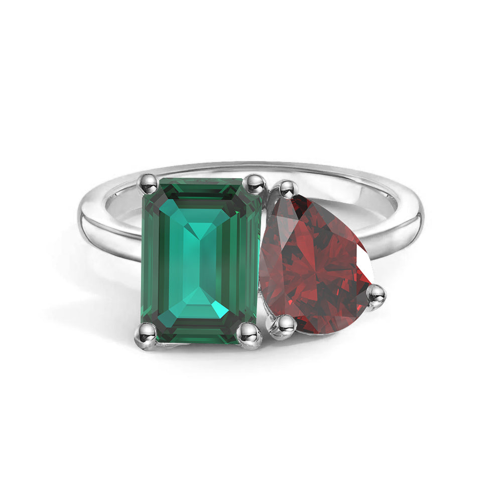 Toi et Moi Personalized Emerald Birthstone Ring - Custom Anniversary Jewelry for Couples, Women's Birthstone Engagement Ring - Perfect for Valentine's Day, Wedding Proposal & Romantic Gifts