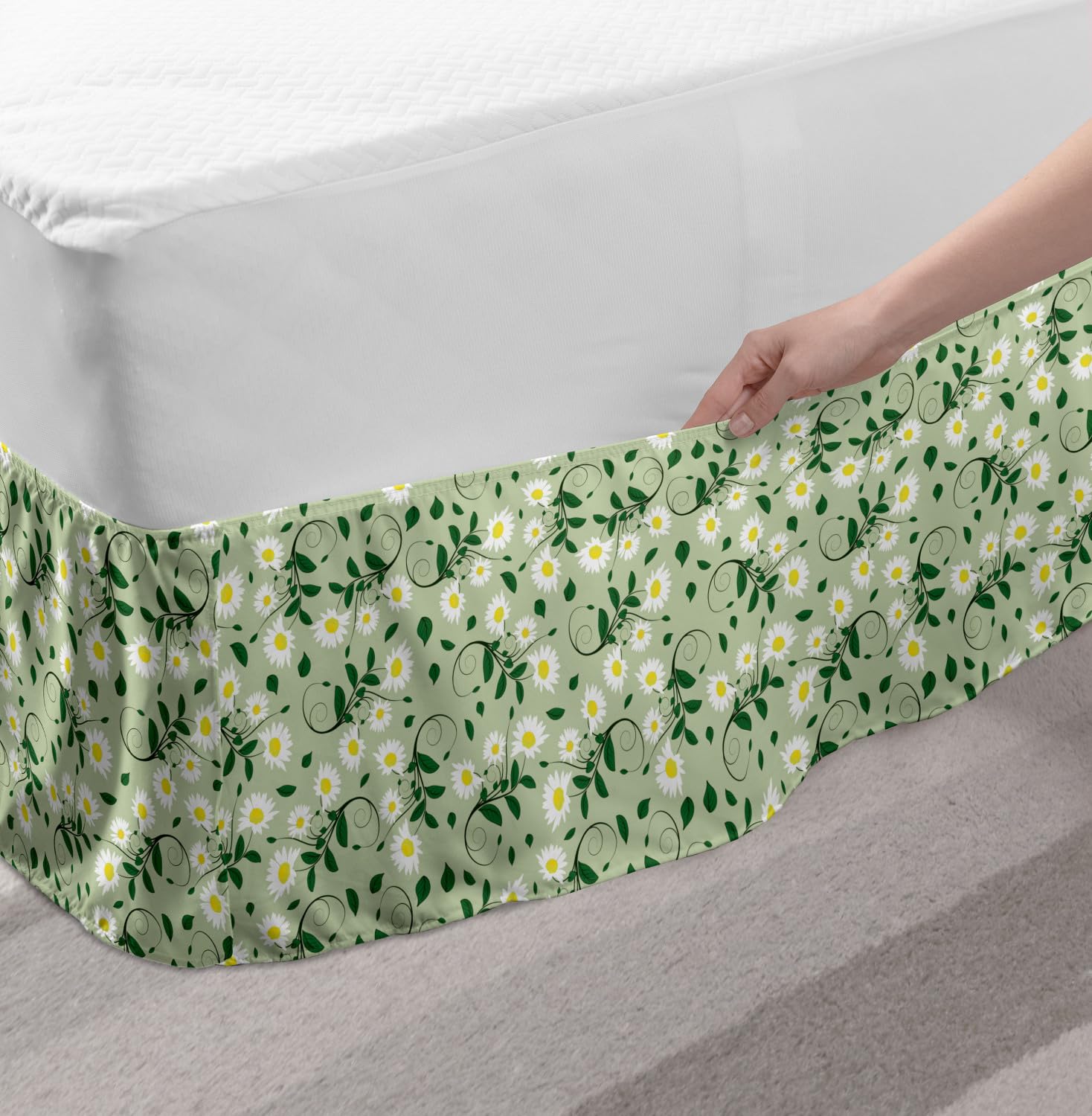 Ambesonne Floral Elastic Bed Skirt - King Size Green Wrap Around Dust Ruffle with Blooming Daisies & Leaf Design | Perfect for Bedroom Decor & Guest Room Styling