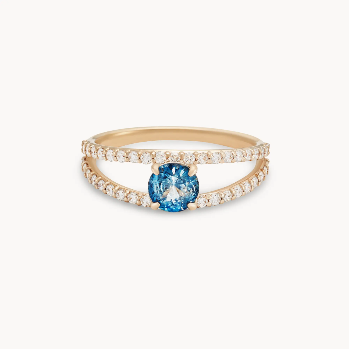 Starry Eyes Unique Round Blue Sapphire Ring – Perfect for Engagements, Anniversaries & Special Occasions