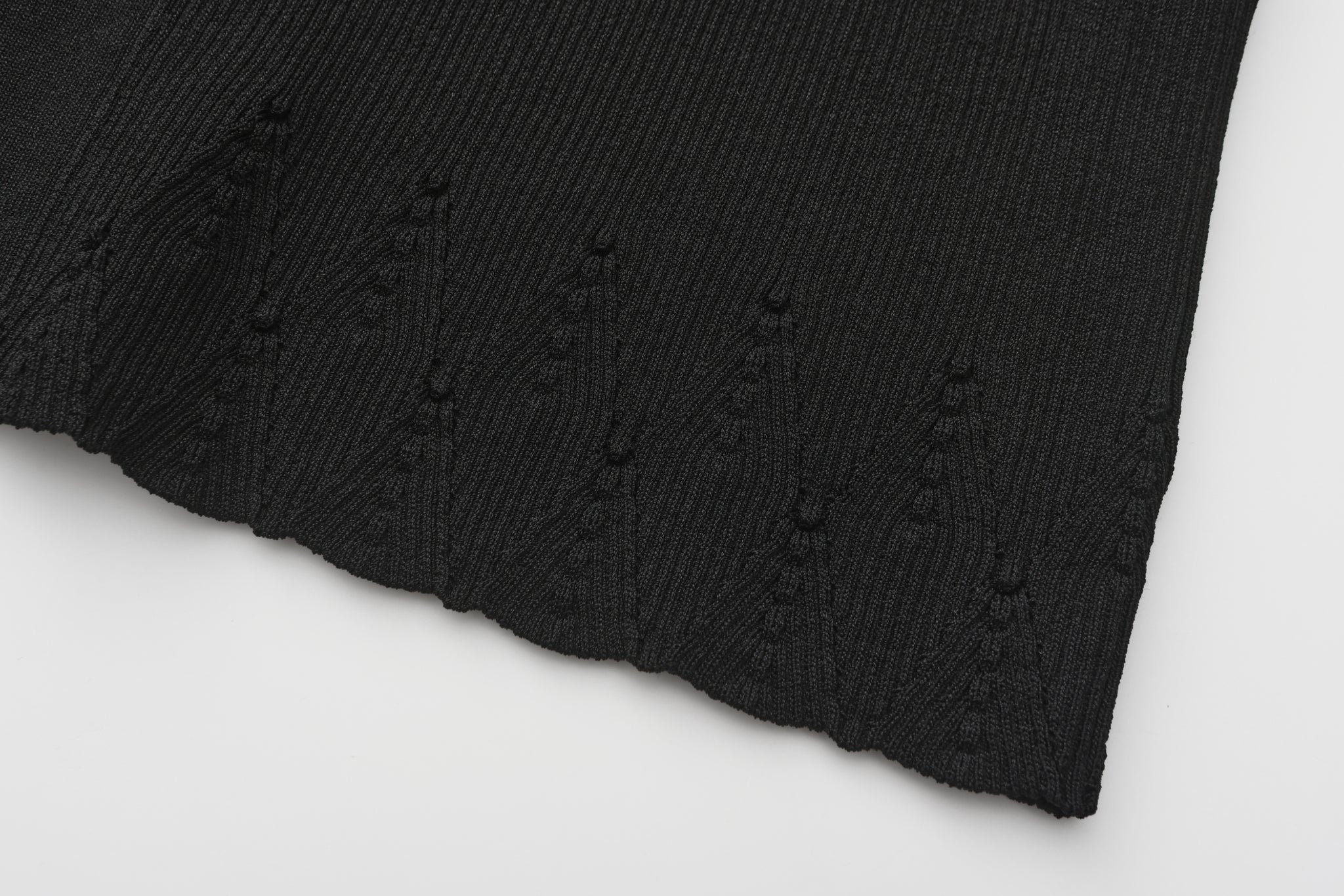 24Fytflmxx031 Black - Stylish and Durable for Everyday Use, Perfect for Home, Office, and Travel Accessories